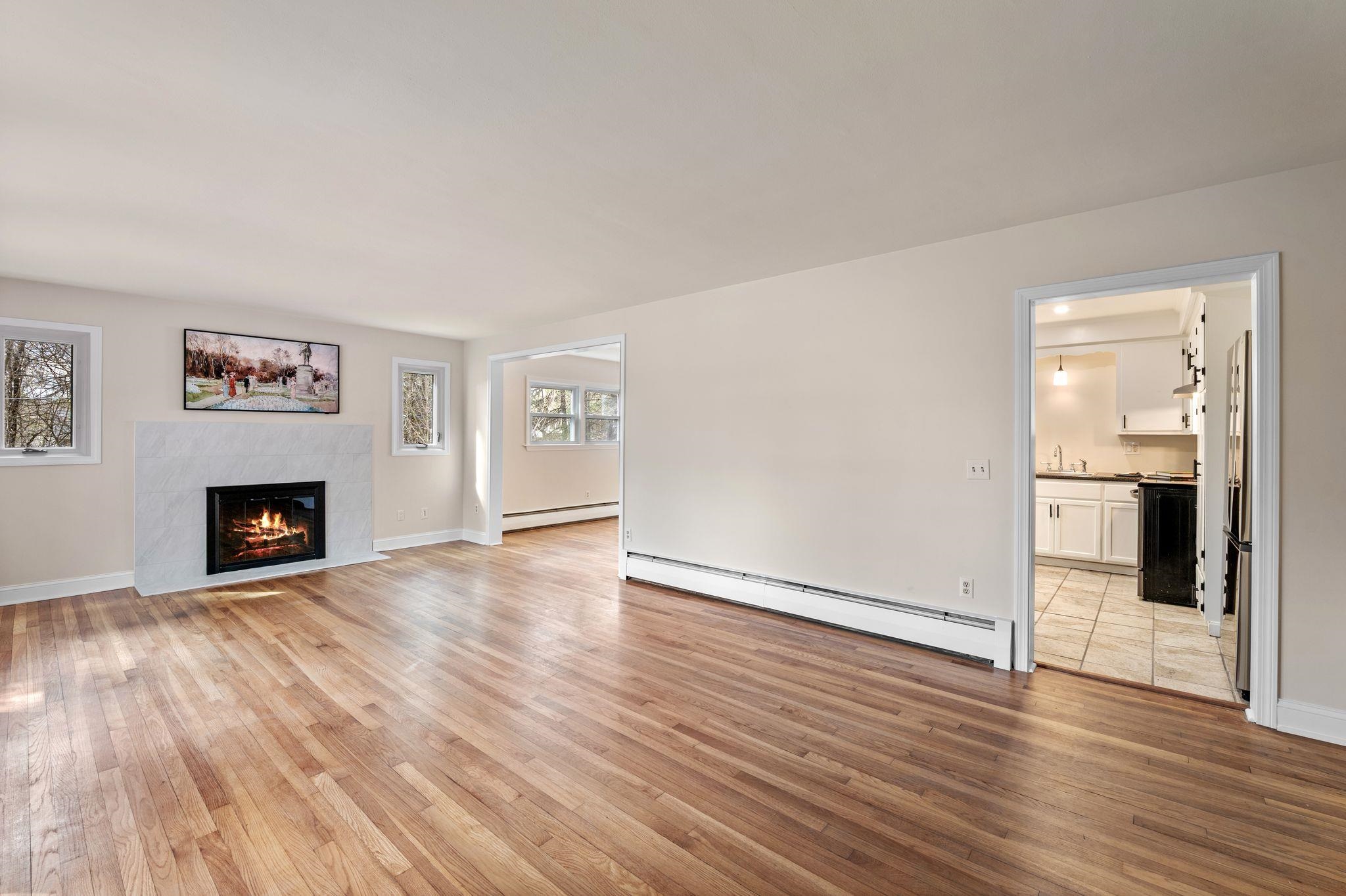 282 Wallace Rd, Bedford, NH 03110