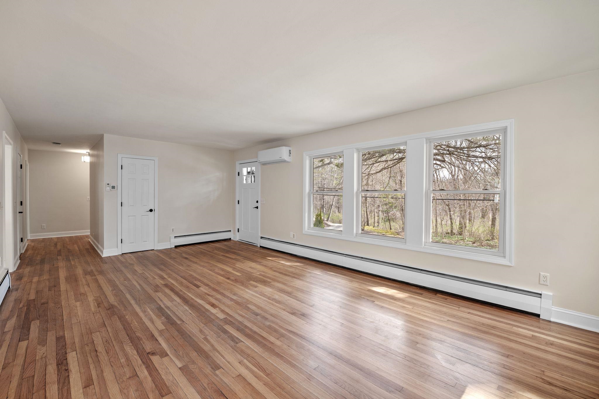 282 Wallace Rd, Bedford, NH 03110