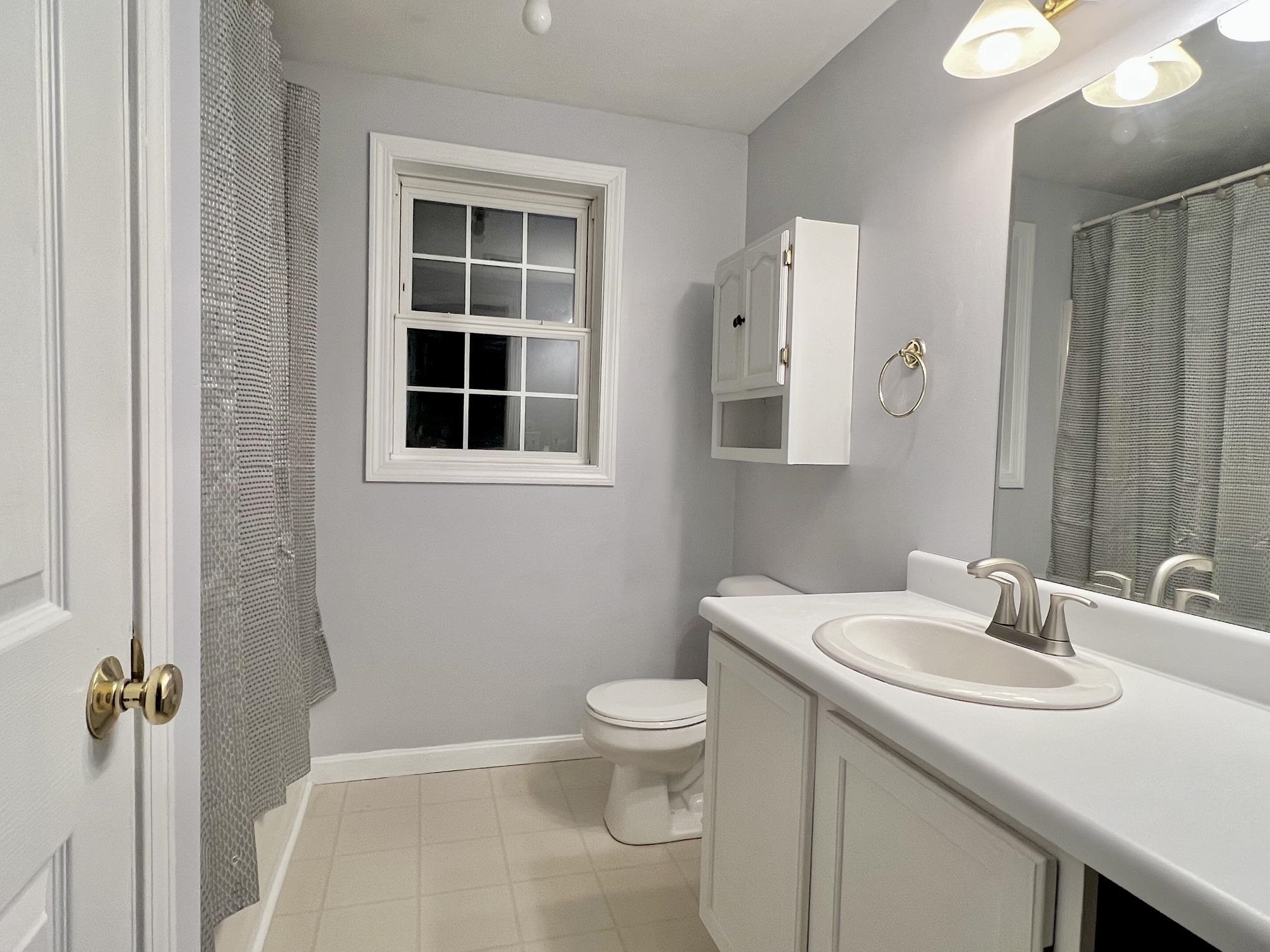 255 Stable Rd, Milford, NH 03055