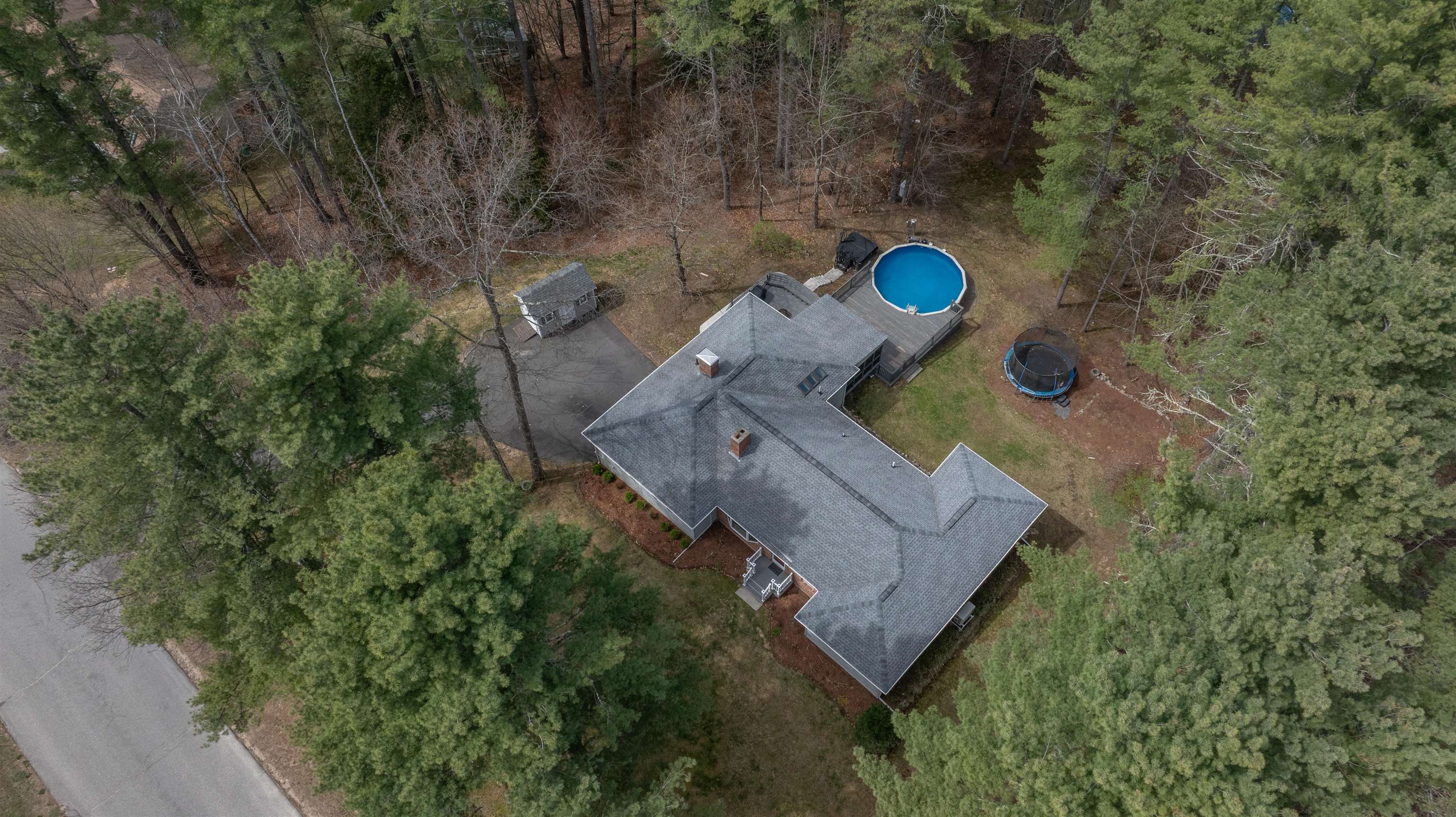 15 Twin St, Windham, NH 03087-1766