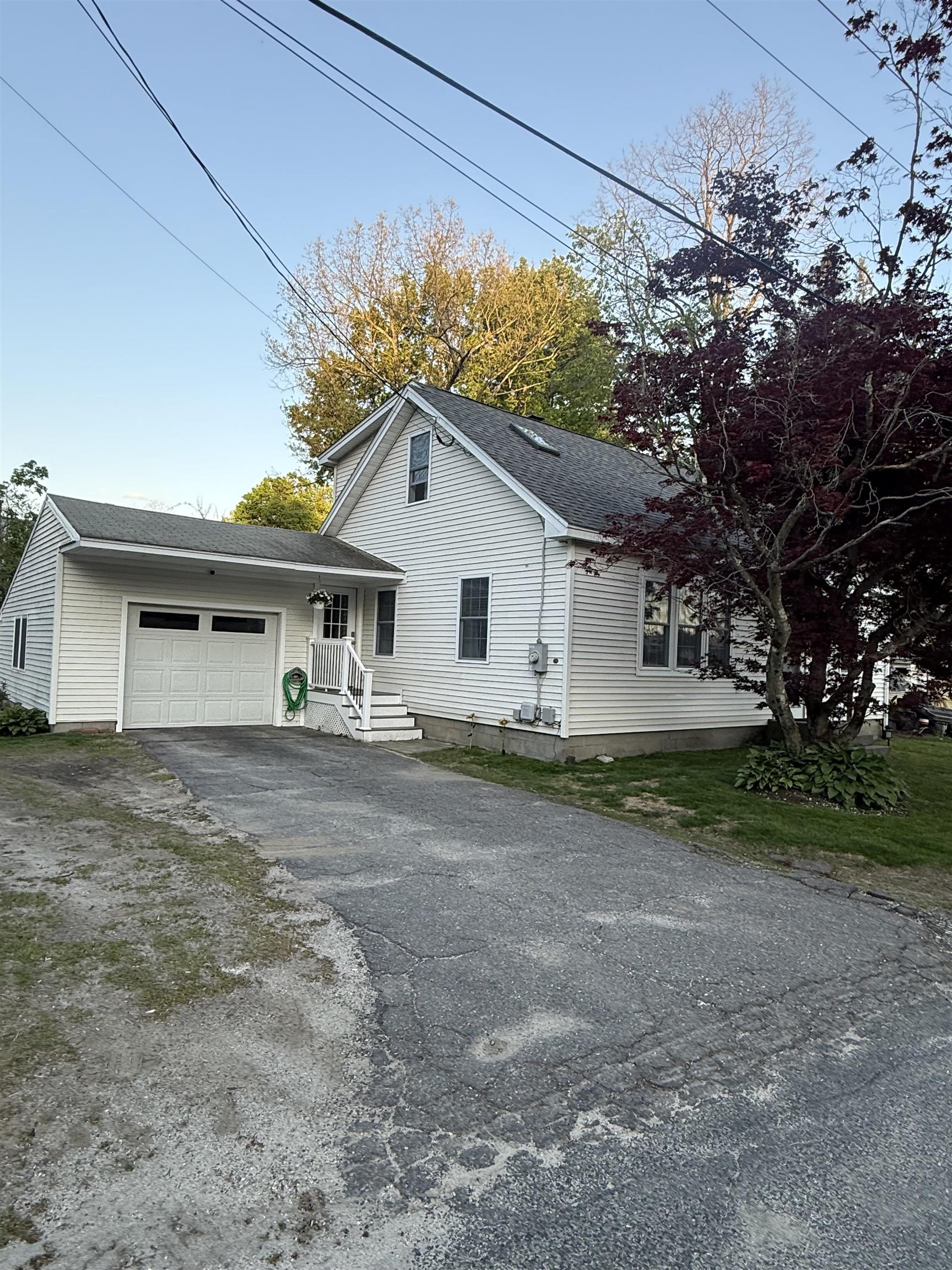 Hinsdale NH&nbsp;Home for sale $389,000 $259 per sq.ft.