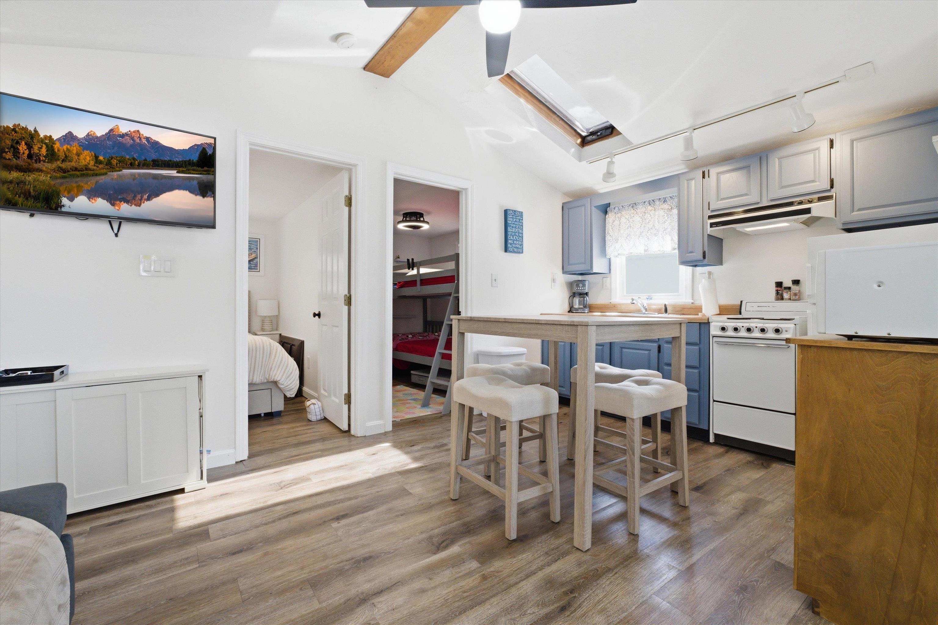 144 Lake St, Laconia, NH 03246