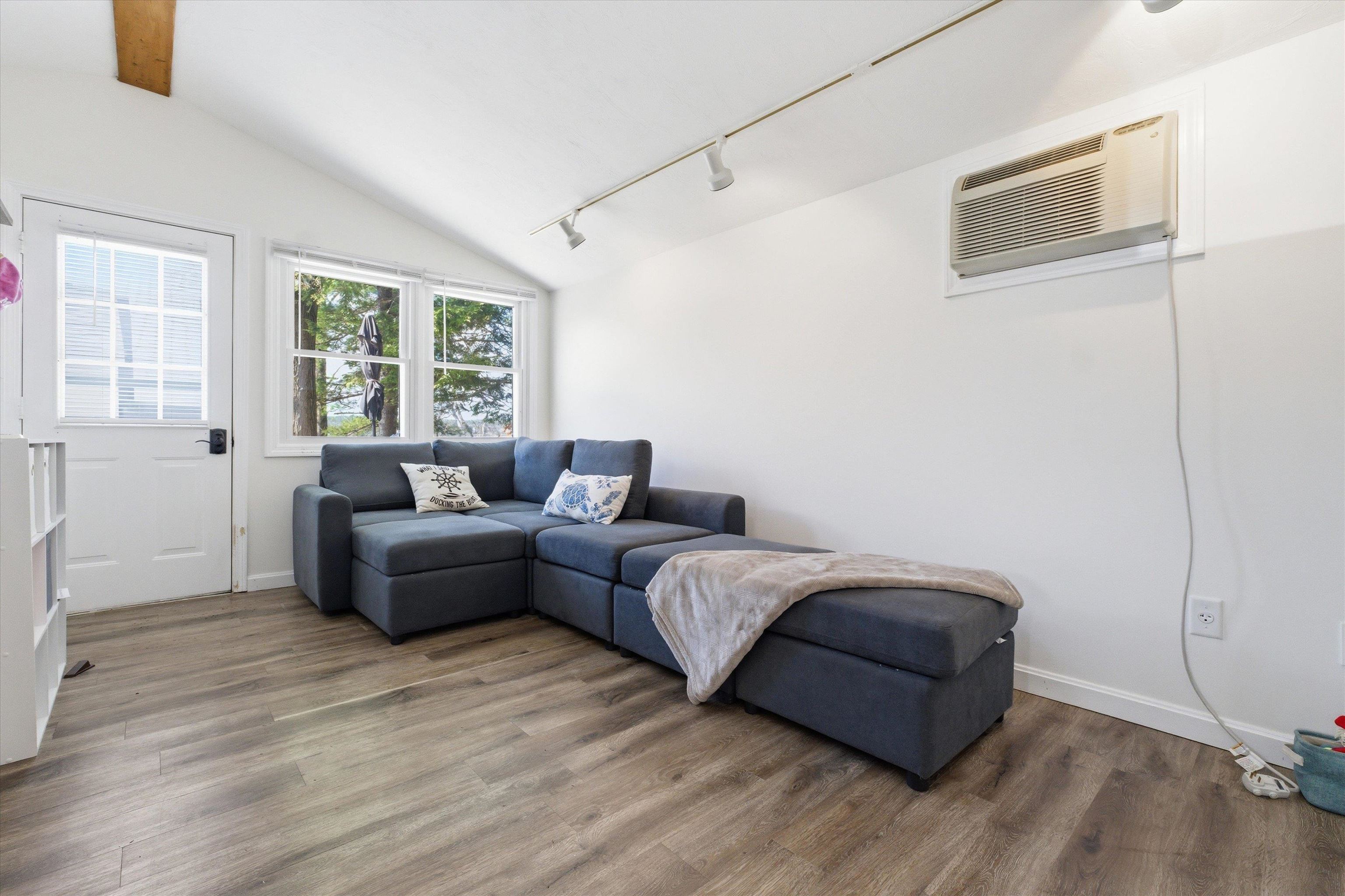 144 Lake St #3, Laconia, NH 03246