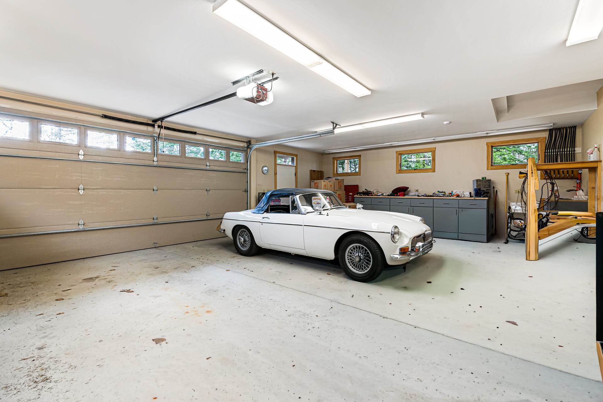 5 Alpine Vi, Grantham, NH 03753