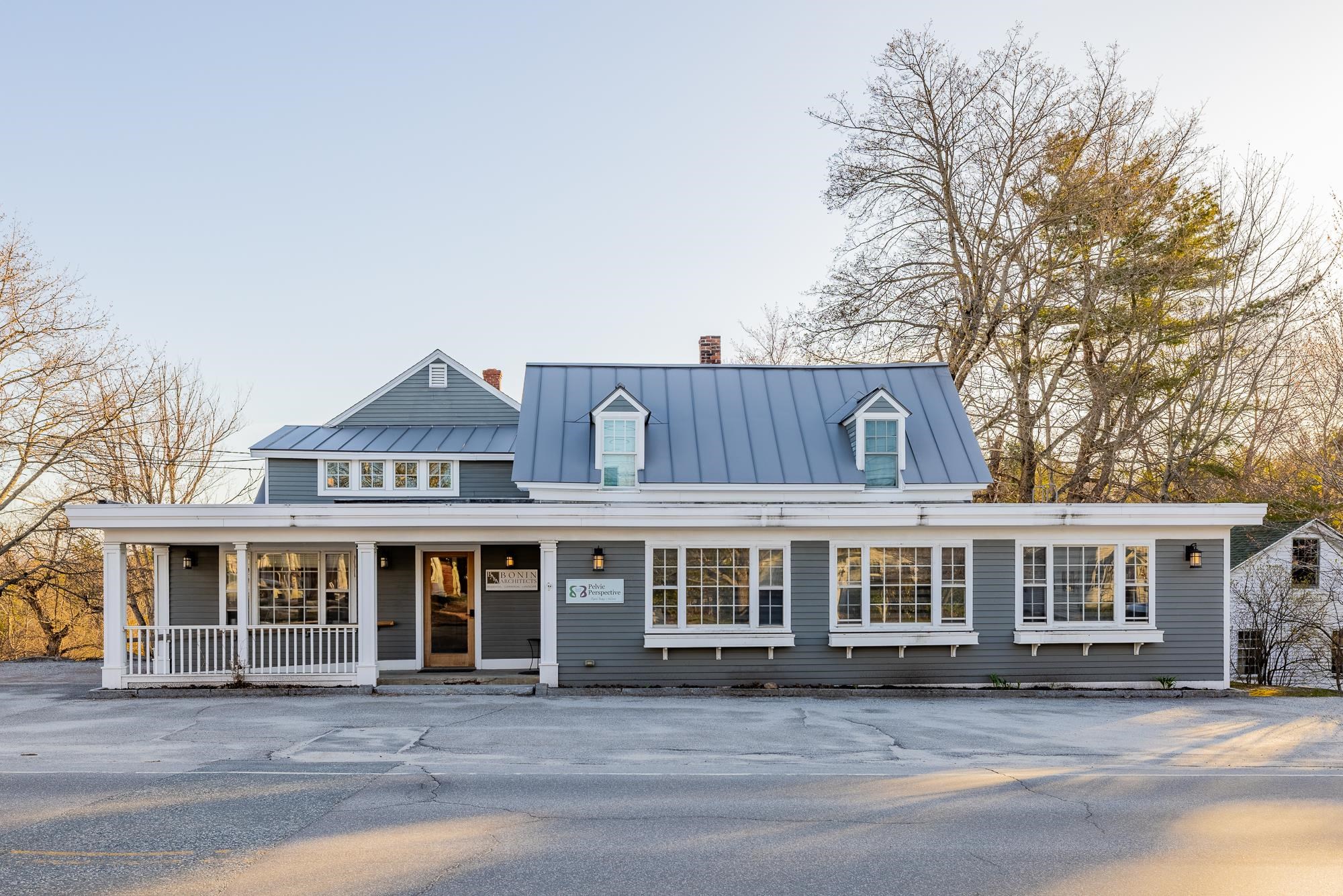 210 Main St, New London, NH 03257