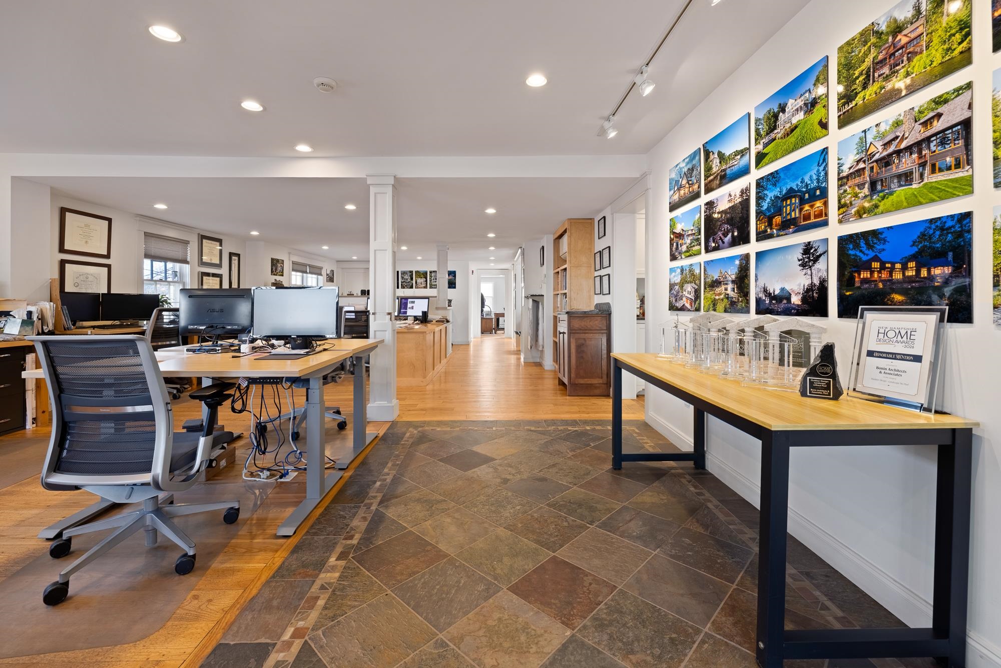 210 Main St, New London, NH 03257