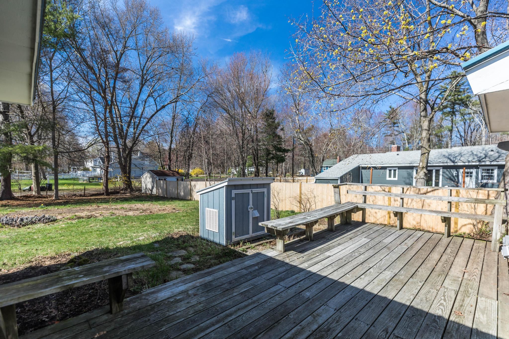 3 Mark Ave, Stratham, NH 03885