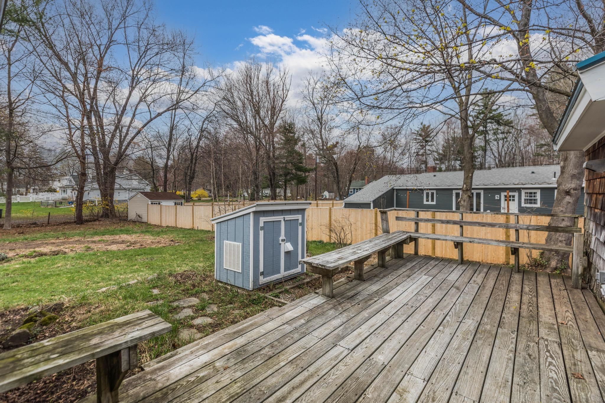 3 Mark Ave, Stratham, NH 03885