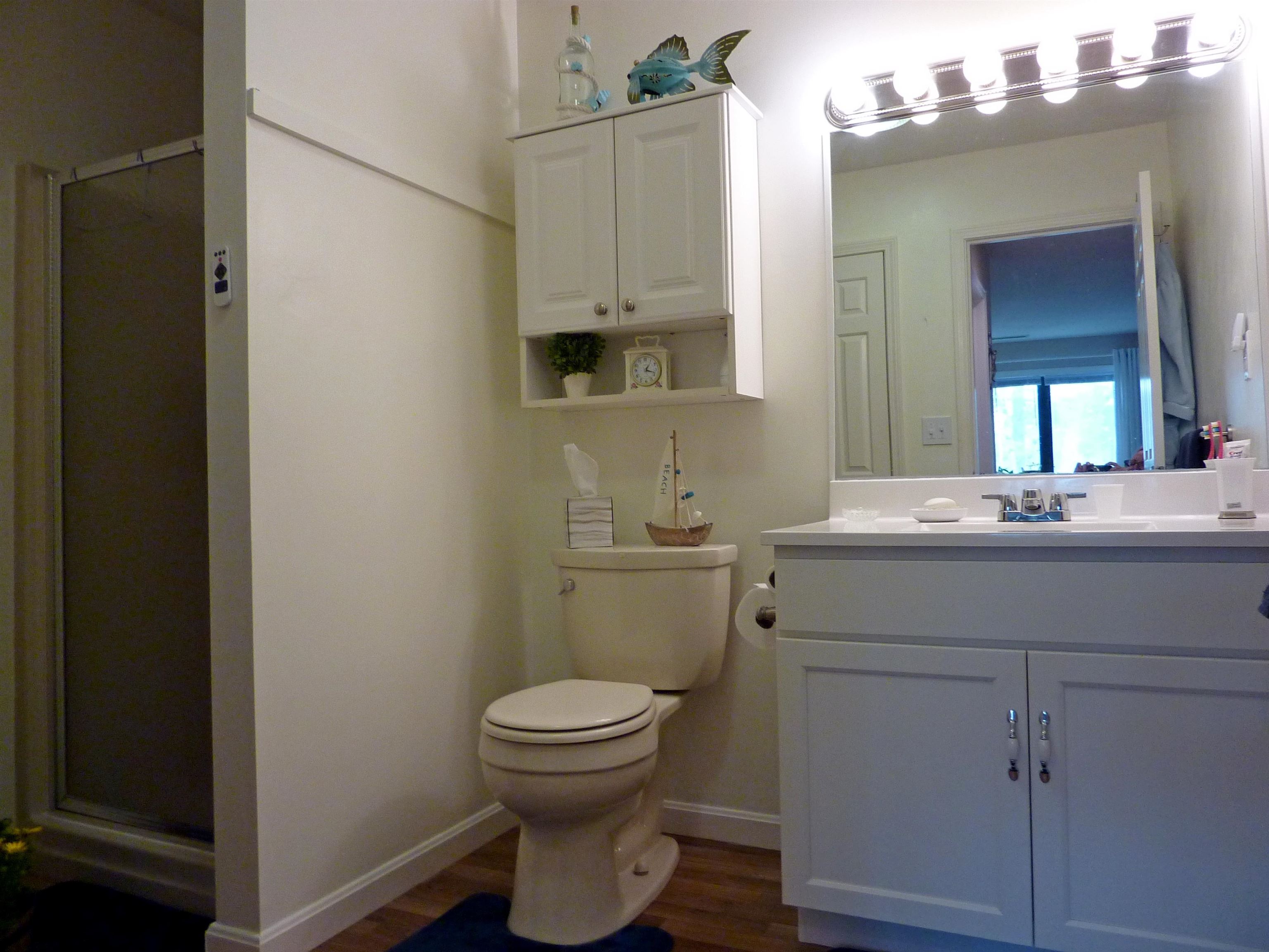 45 Dogwood Dr, Nashua, NH 03062