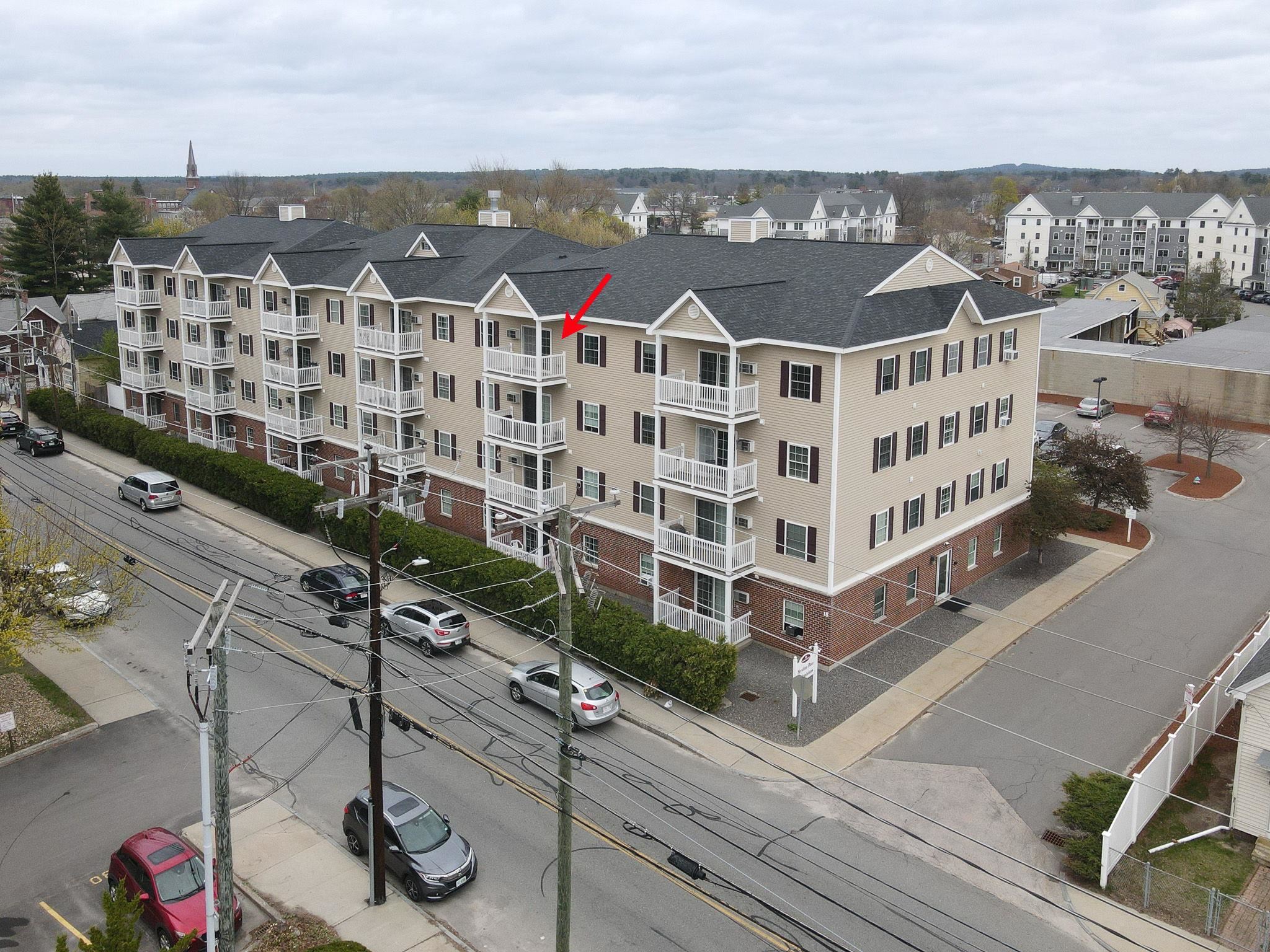 18 Harbor Ave, Nashua, NH 03060