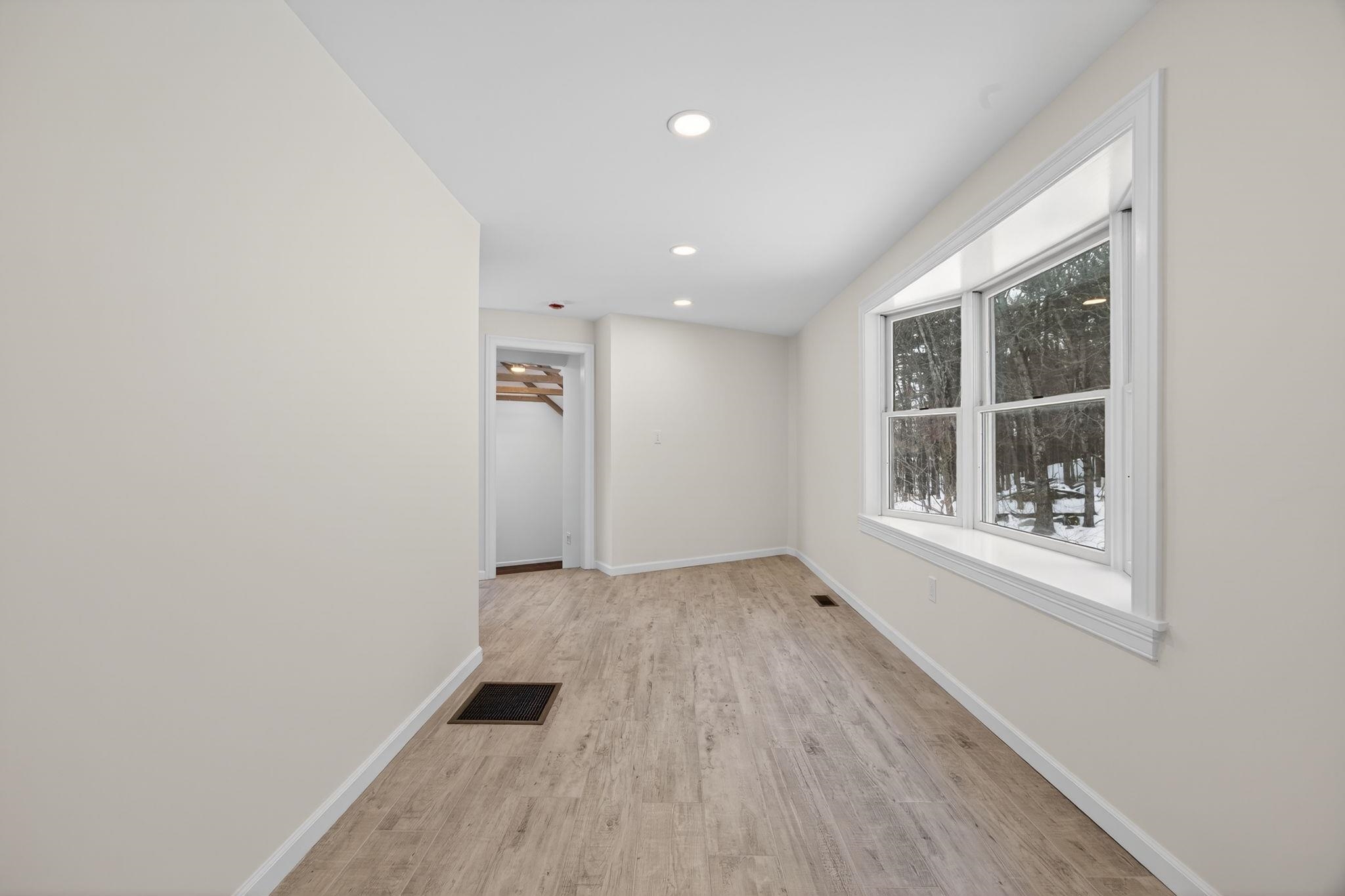 166 Londonderry Rd, Windham, NH 03087