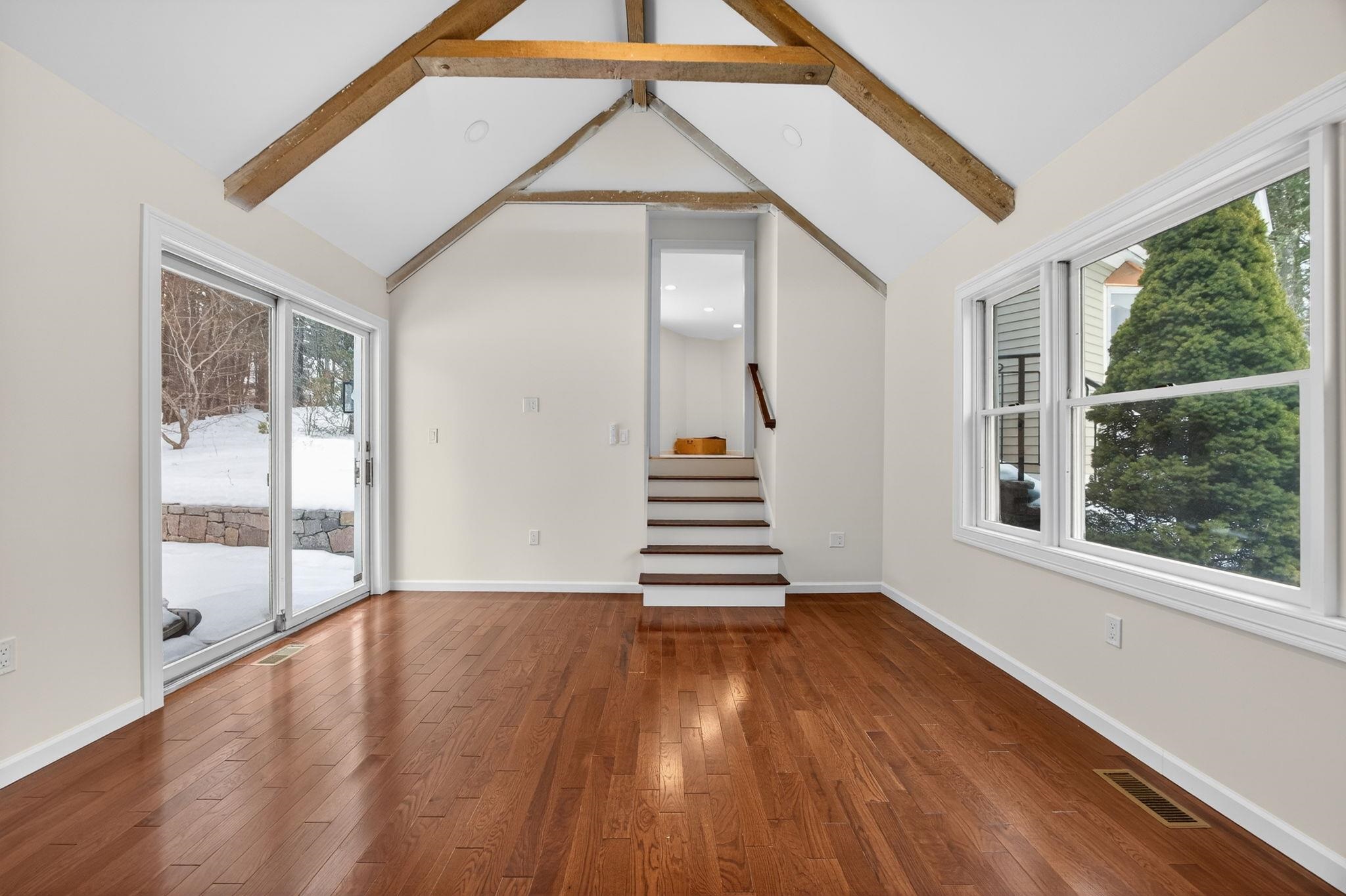 166 Londonderry Rd, Windham, NH 03087