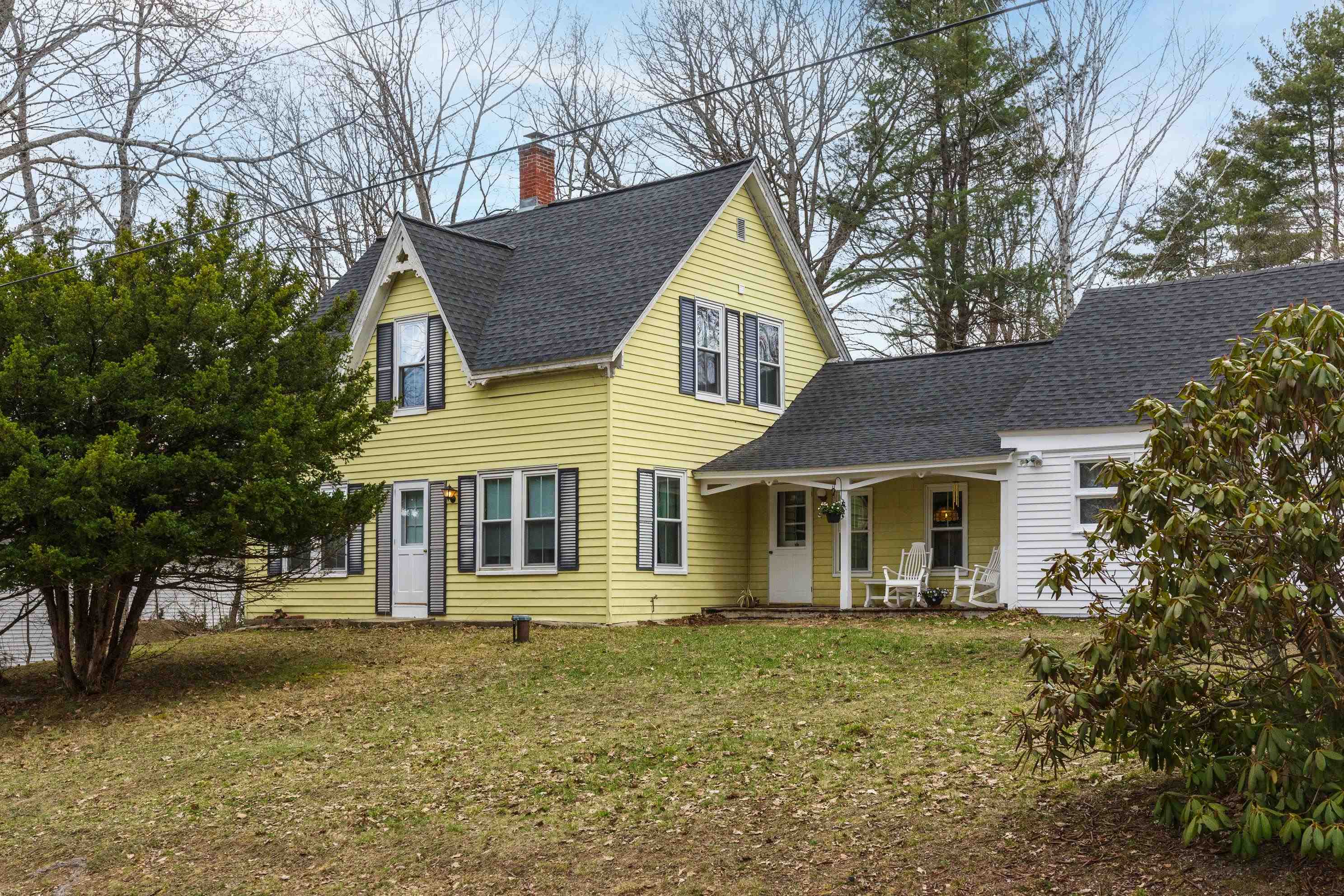 12 Church St, Bradford, NH 03221
