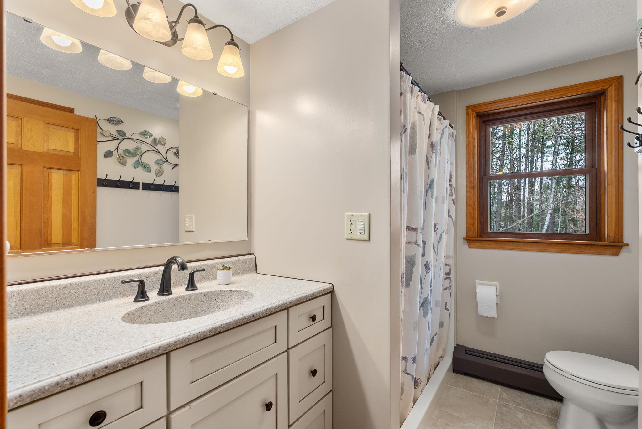 39 Twillingate Rd, Temple, NH 03084