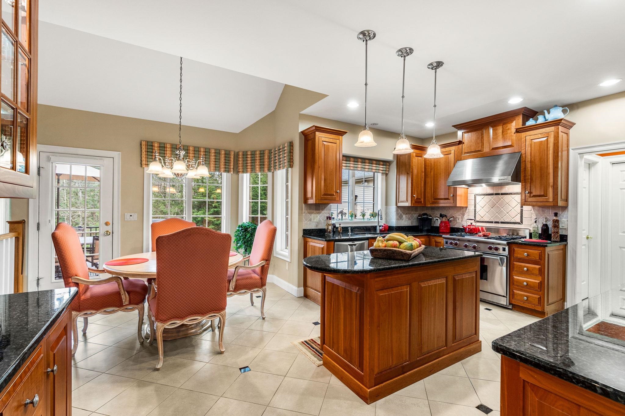 69 Winslow Ln, Candia, NH 03034