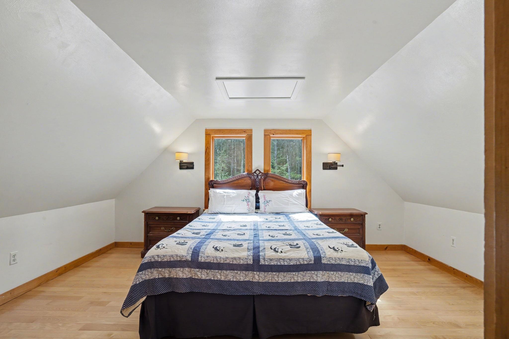 14 North Rd, Hancock, NH 03449