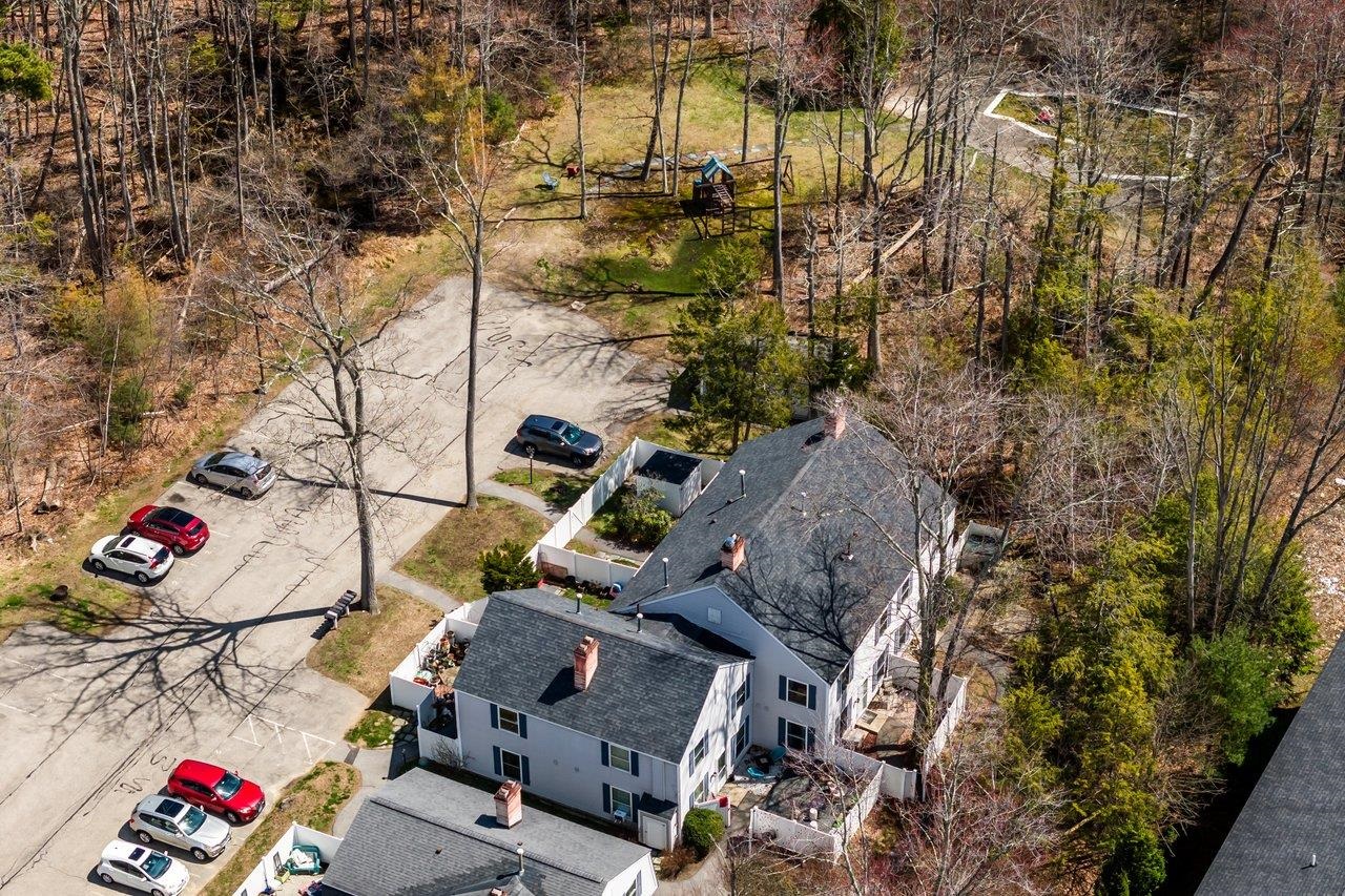 29 Hemlock Forest, Dover, NH 03820