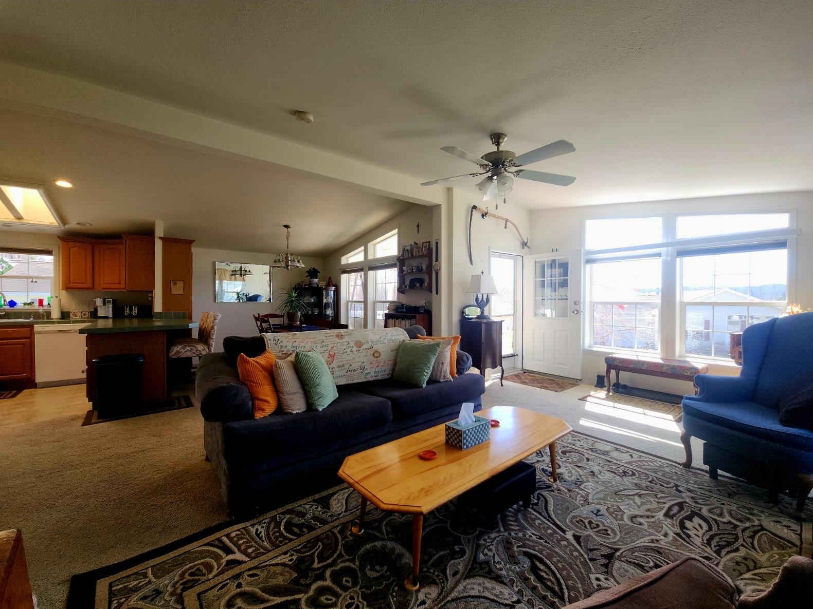 3 Sunset Ave, Franklin, NH 03235