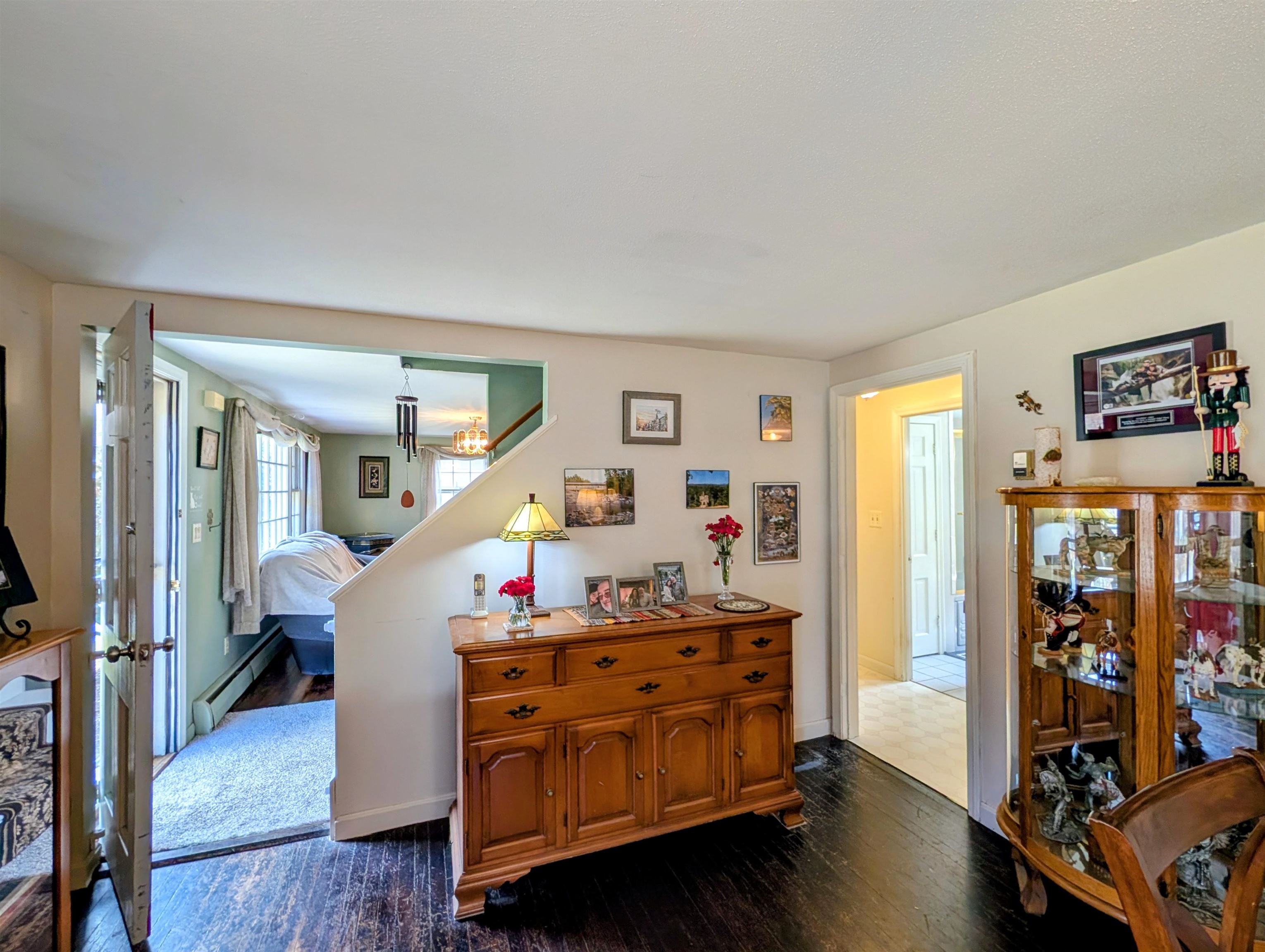 263 Cram Hill Rd, Lyndeborough, NH 03082