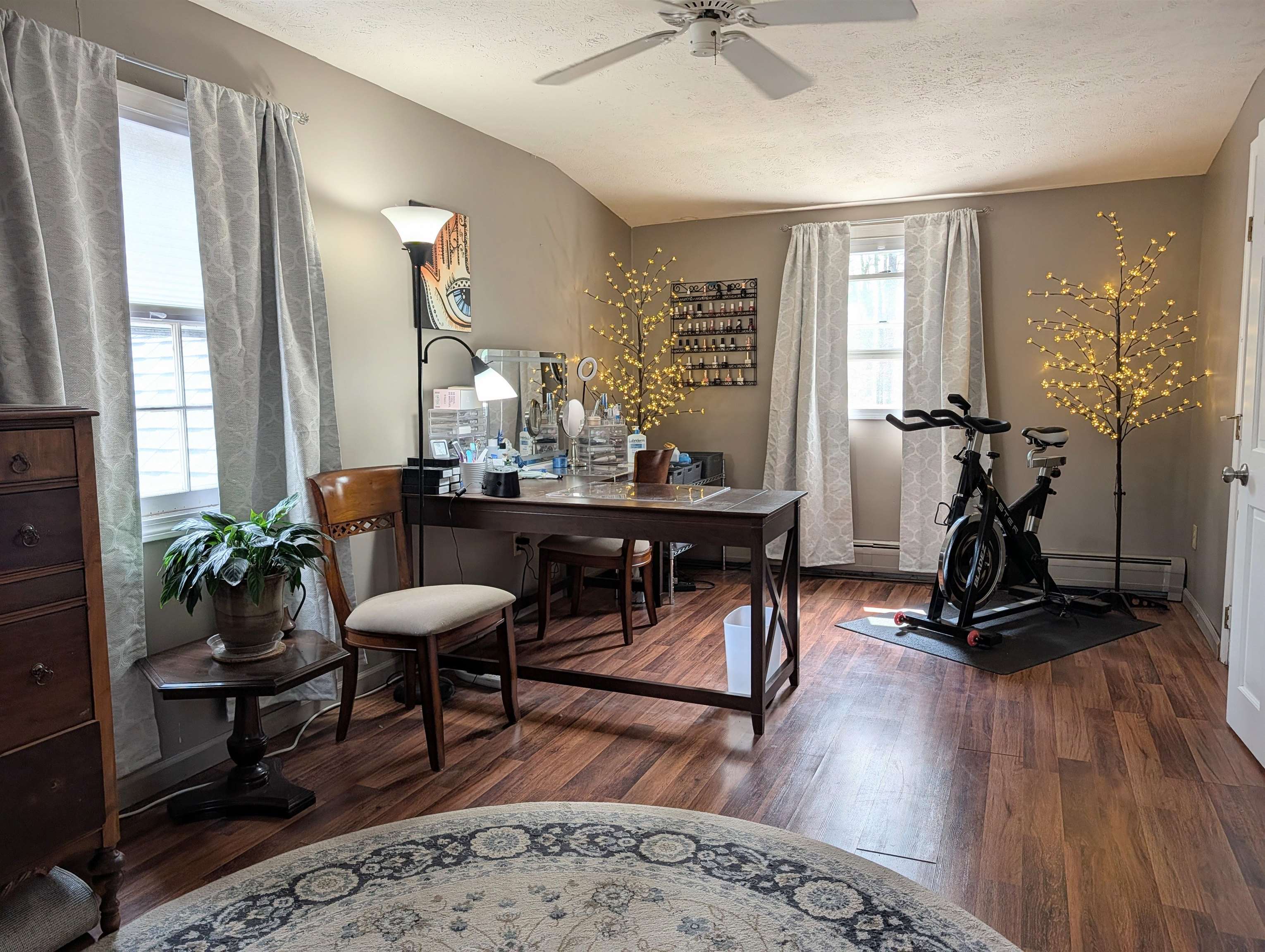 263 Cram Hill Rd, Lyndeborough, NH 03082