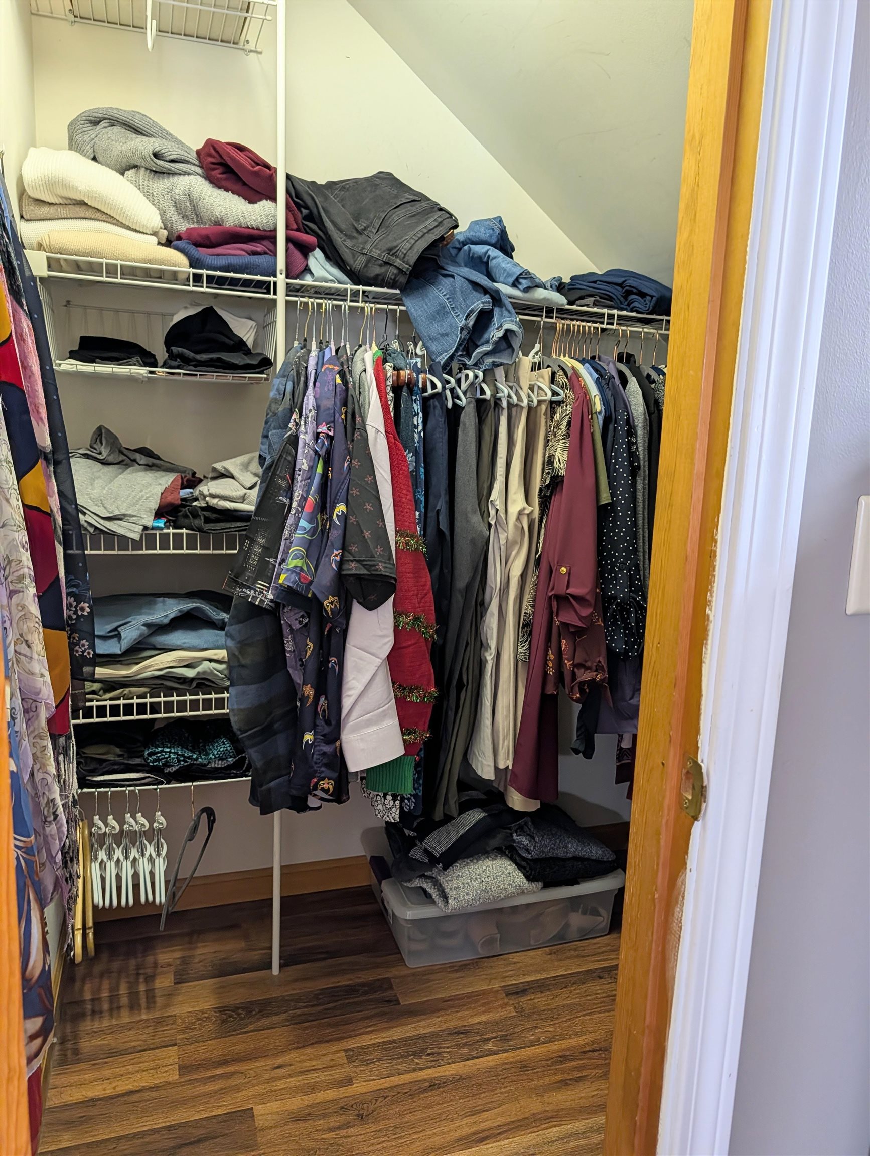 263 Cram Hill Rd, Lyndeborough, NH 03082