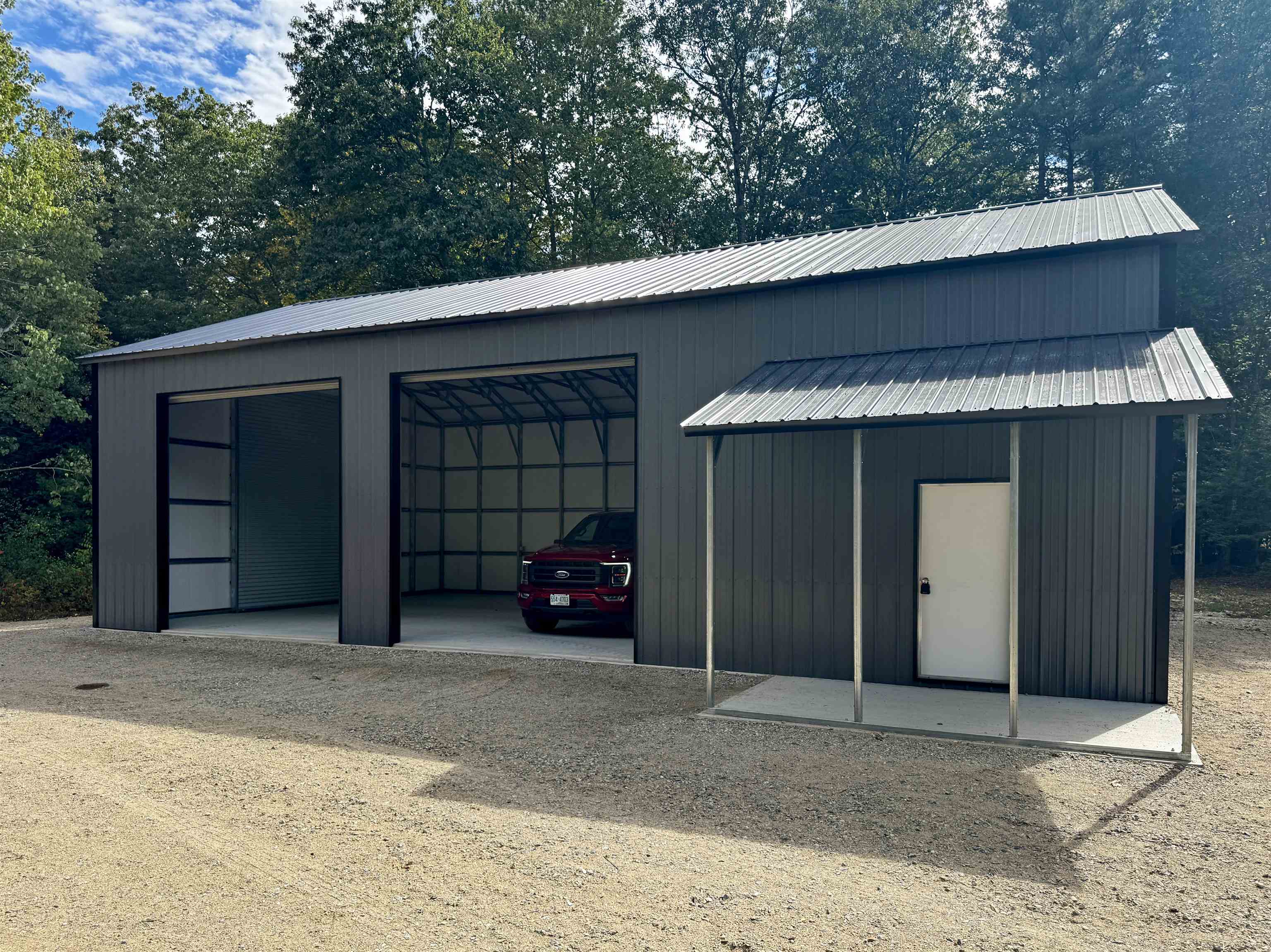 23 Summit View Dr, Tamworth, NH 03886