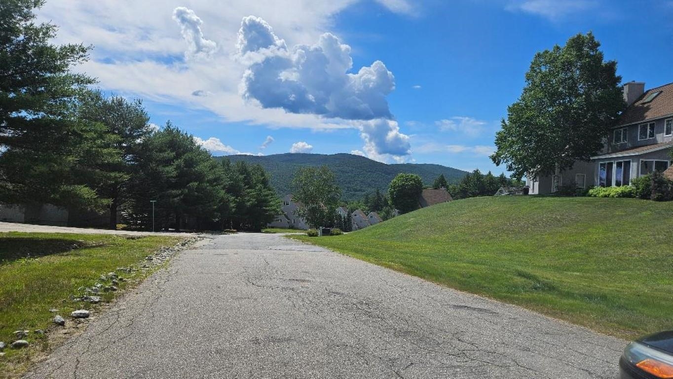 5 Ledgeview Way, Plymouth, NH 03264