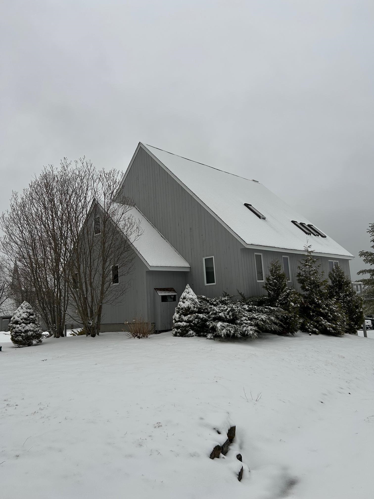 5 Ledgeview Way, Plymouth, NH 03264