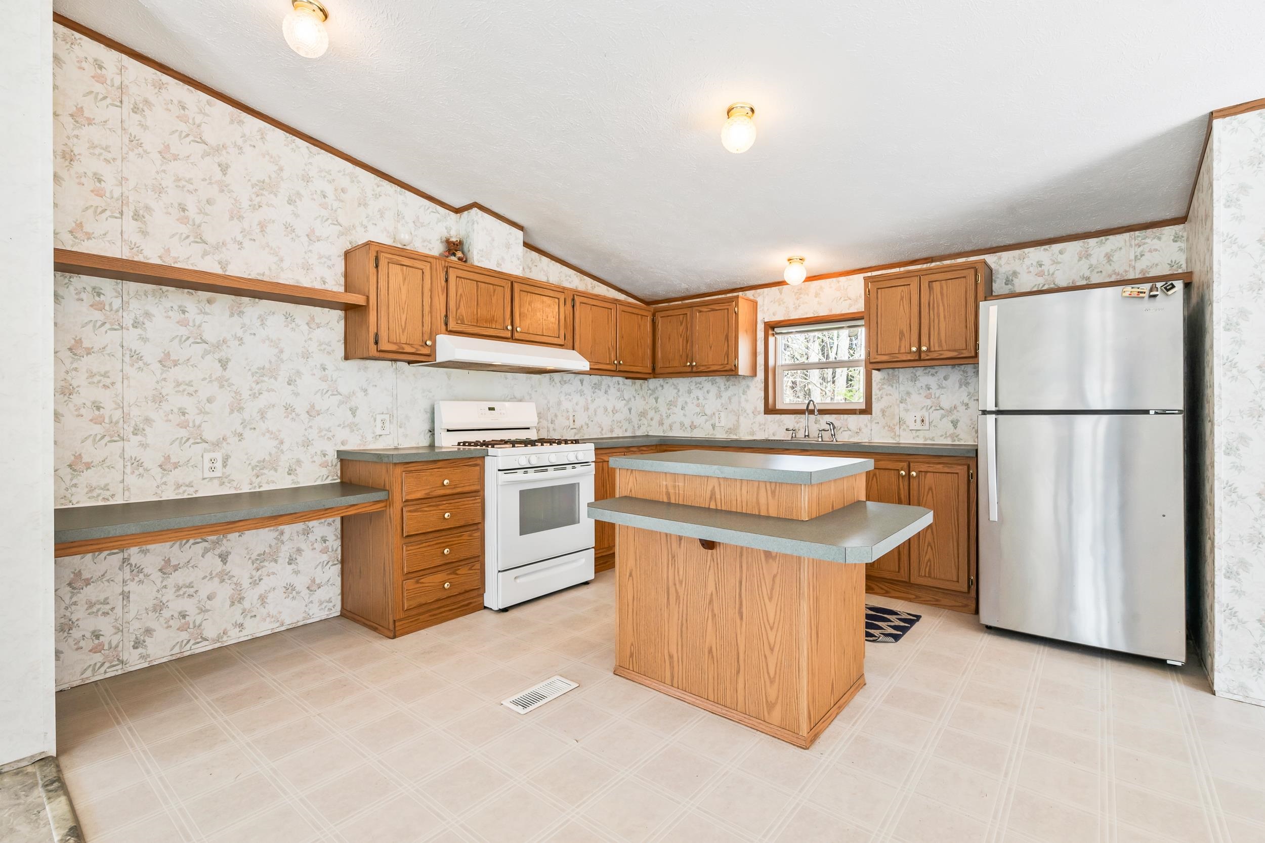 26 Firelite Rd, Conway, NH 03860