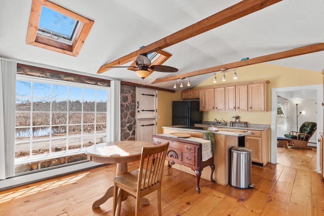 120 Pond St, Newton, NH 03858