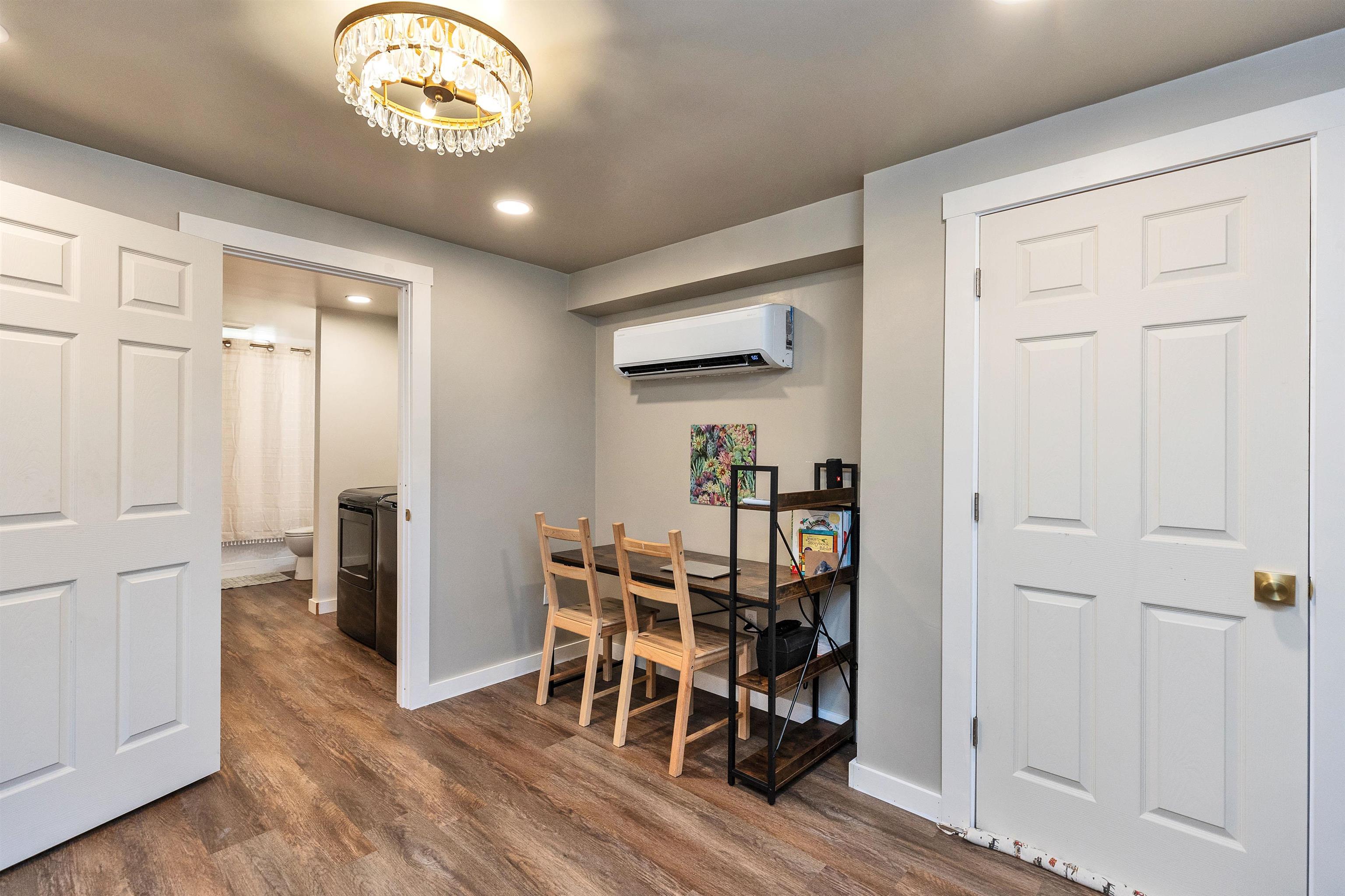 1720b Franklin Pierce Hw, Chesterfield, NH 03462