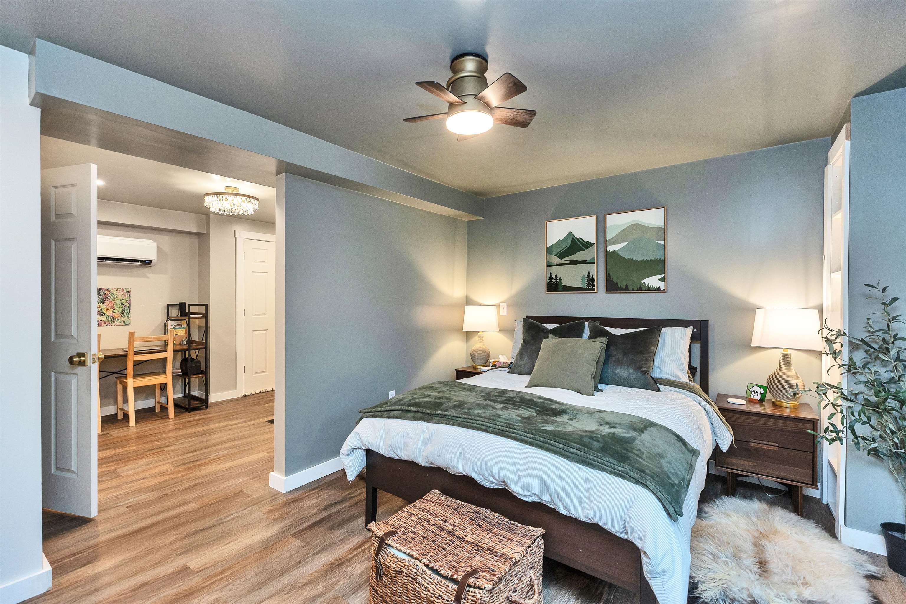 1720b Franklin Pierce Hw, Chesterfield, NH 03462