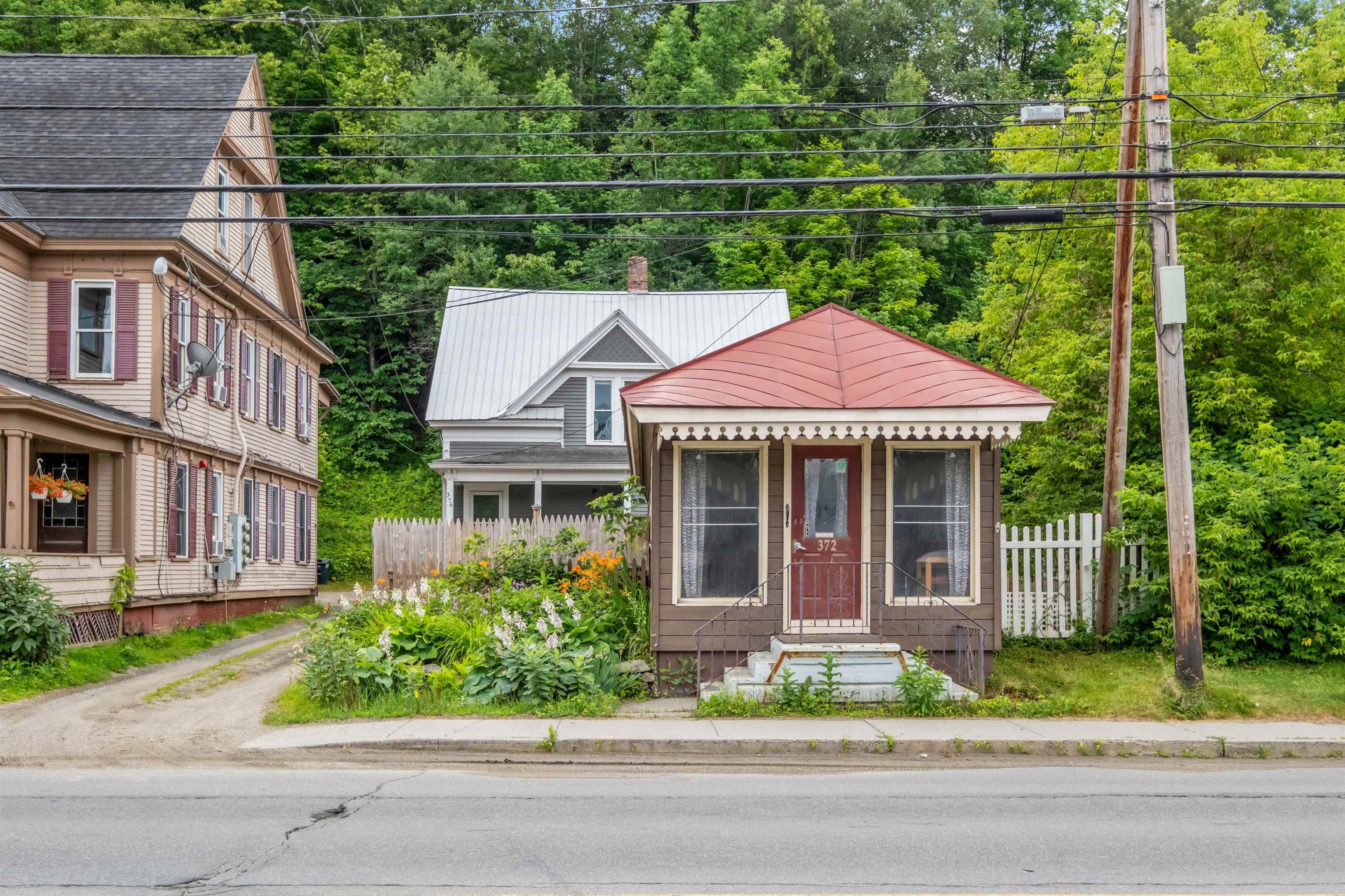 St. Johnsbury VT&nbsp;Home for sale $$350,000 $193 per sq.ft.