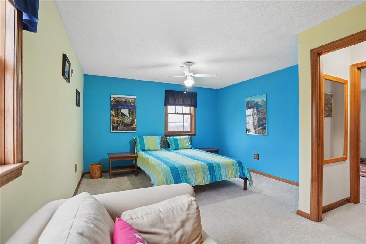 57 Timberline Dr, Nashua, NH 03062