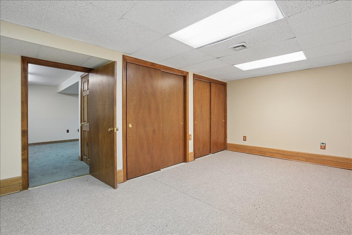 57 Timberline Dr, Nashua, NH 03062