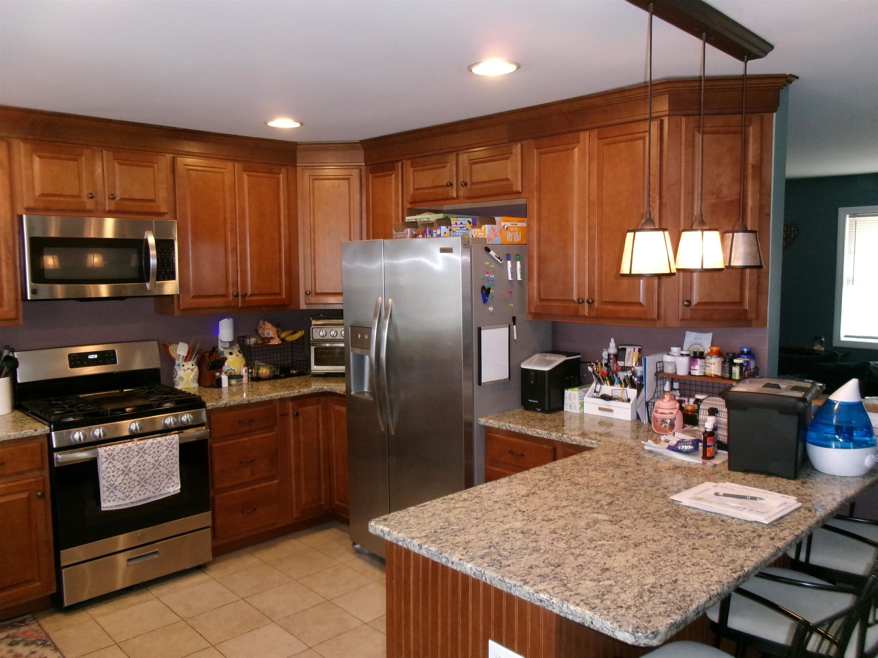 47 King Rd, Chichester, NH 03258