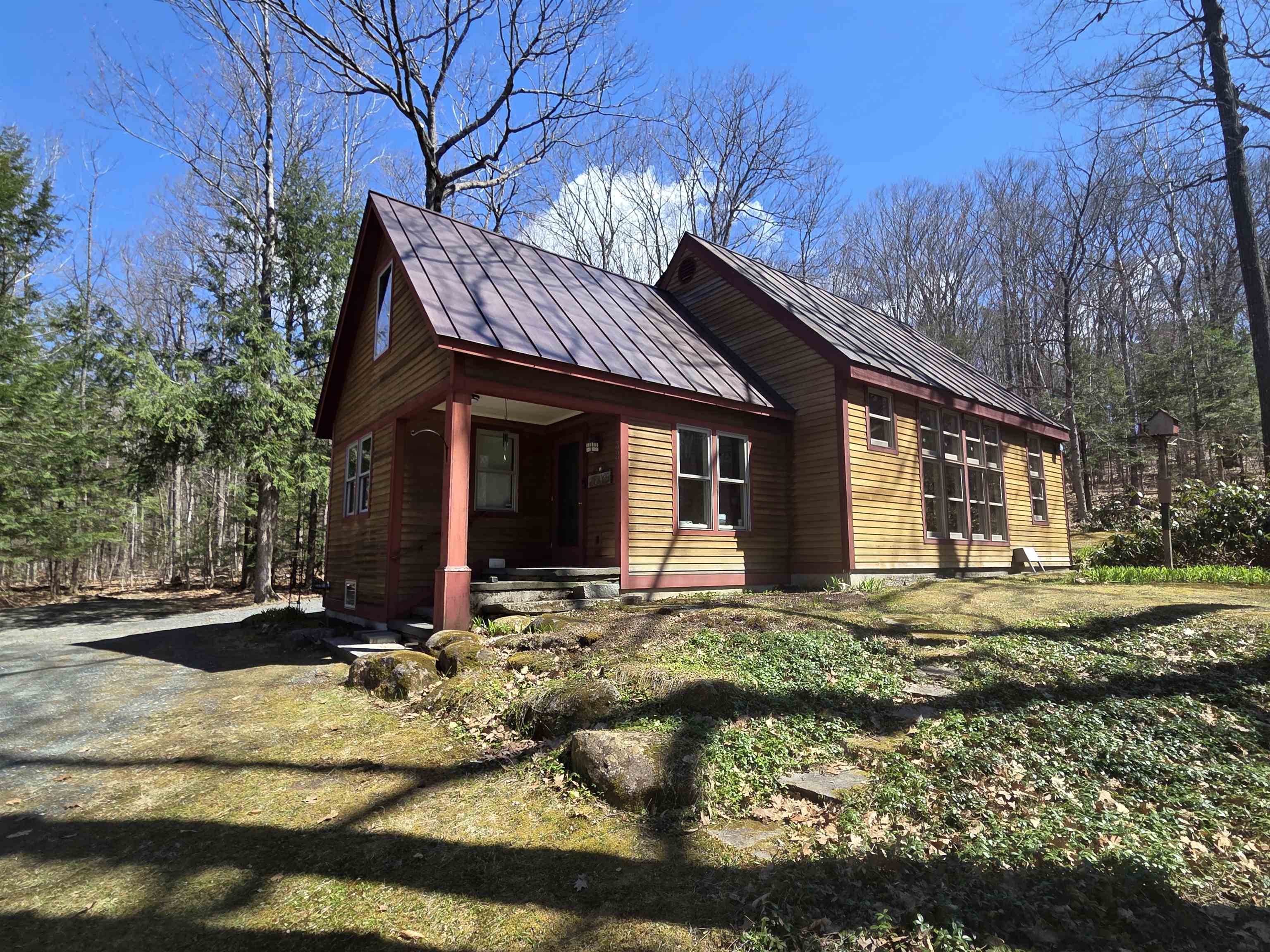 32 Atherton Rd, Enfield, NH 03748