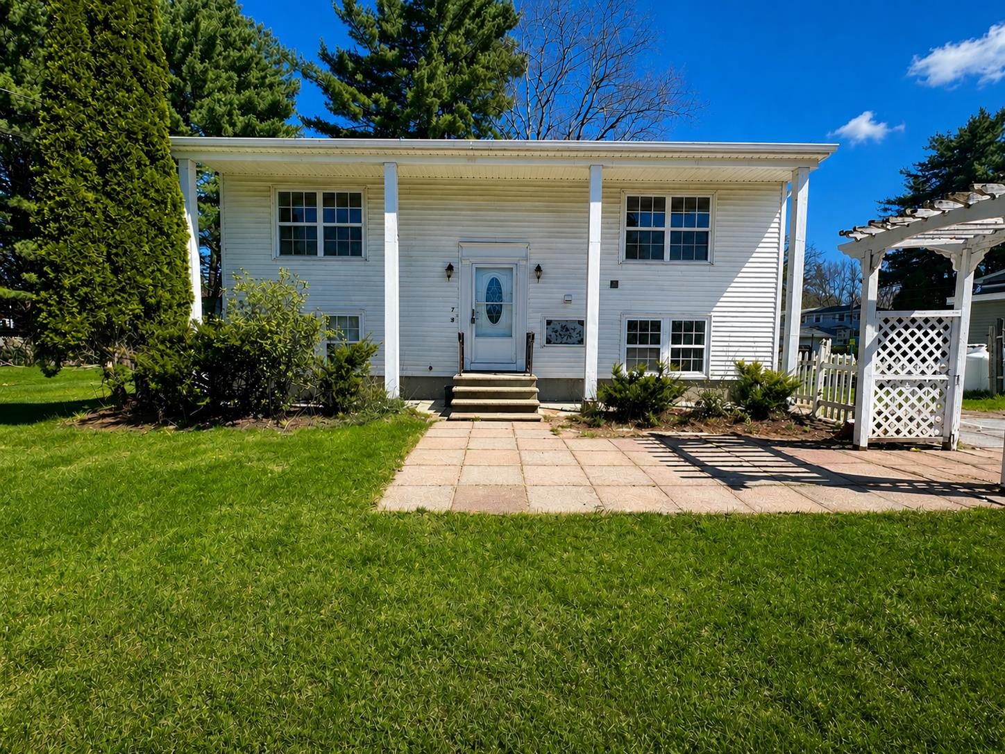 Allenstown NH&nbsp;Multi Family for sale $$448,000 $259 per sq.ft.