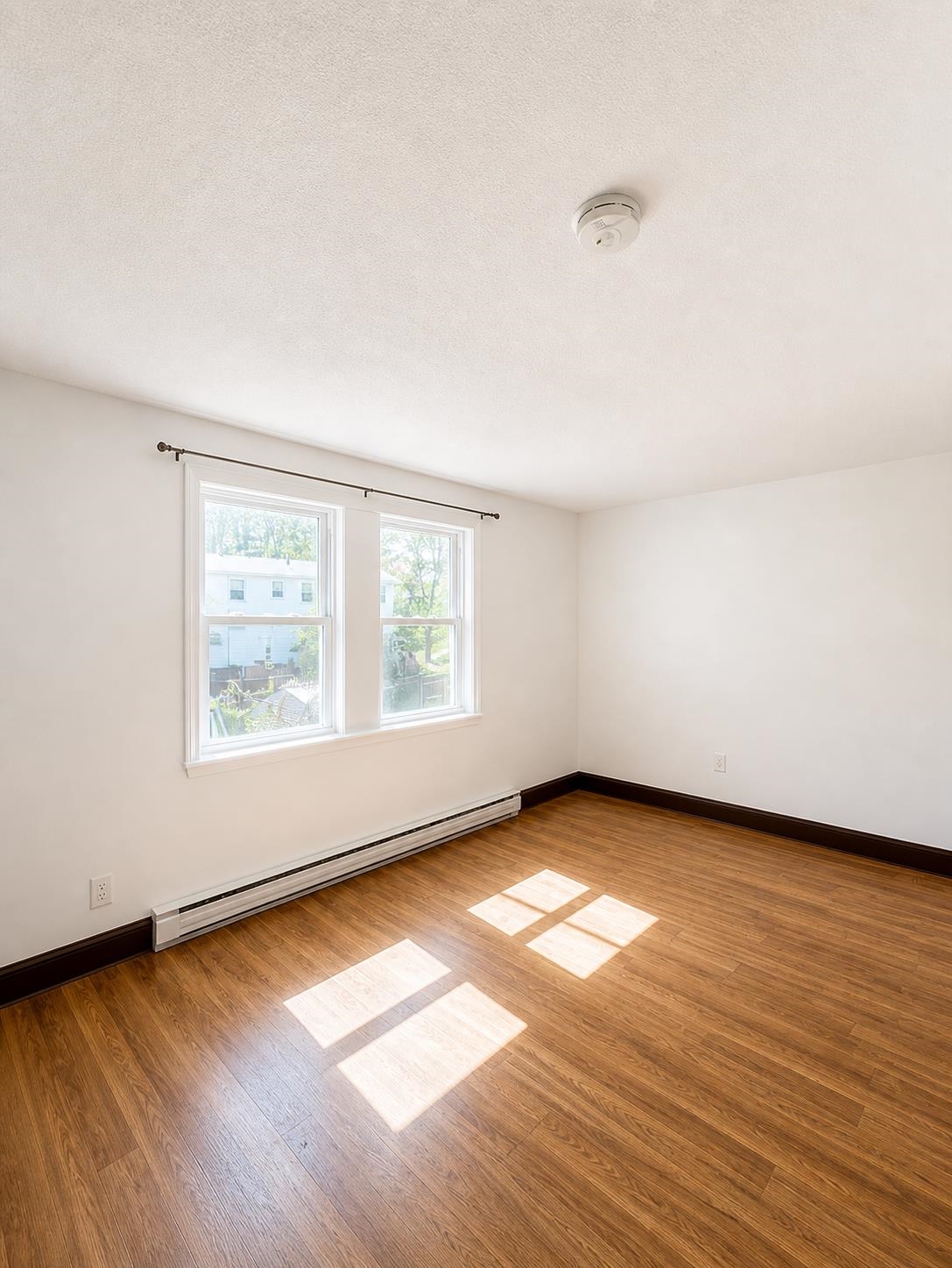 5 Meadow Ln #5-7, Allenstown, NH 03275