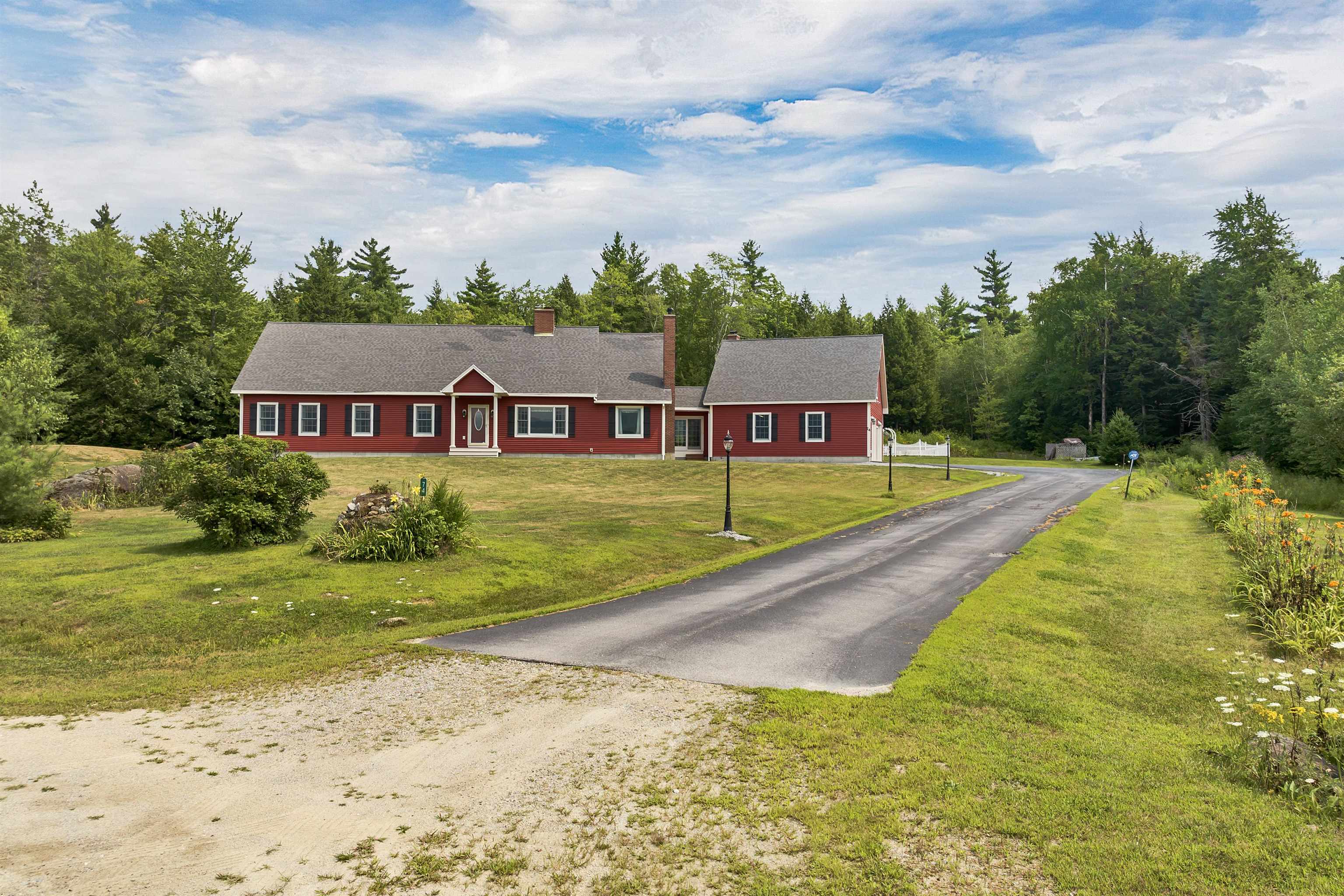 74 N Ridge Rd, Bradford, NH 03221