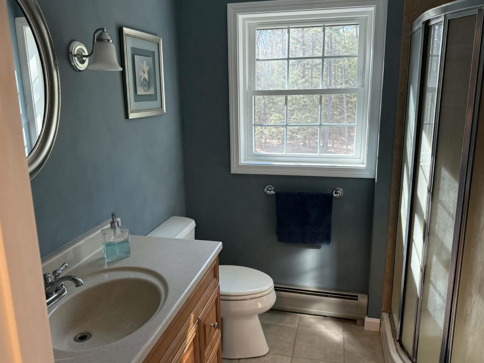 1071 Montalona Rd, Dunbarton, NH 03046