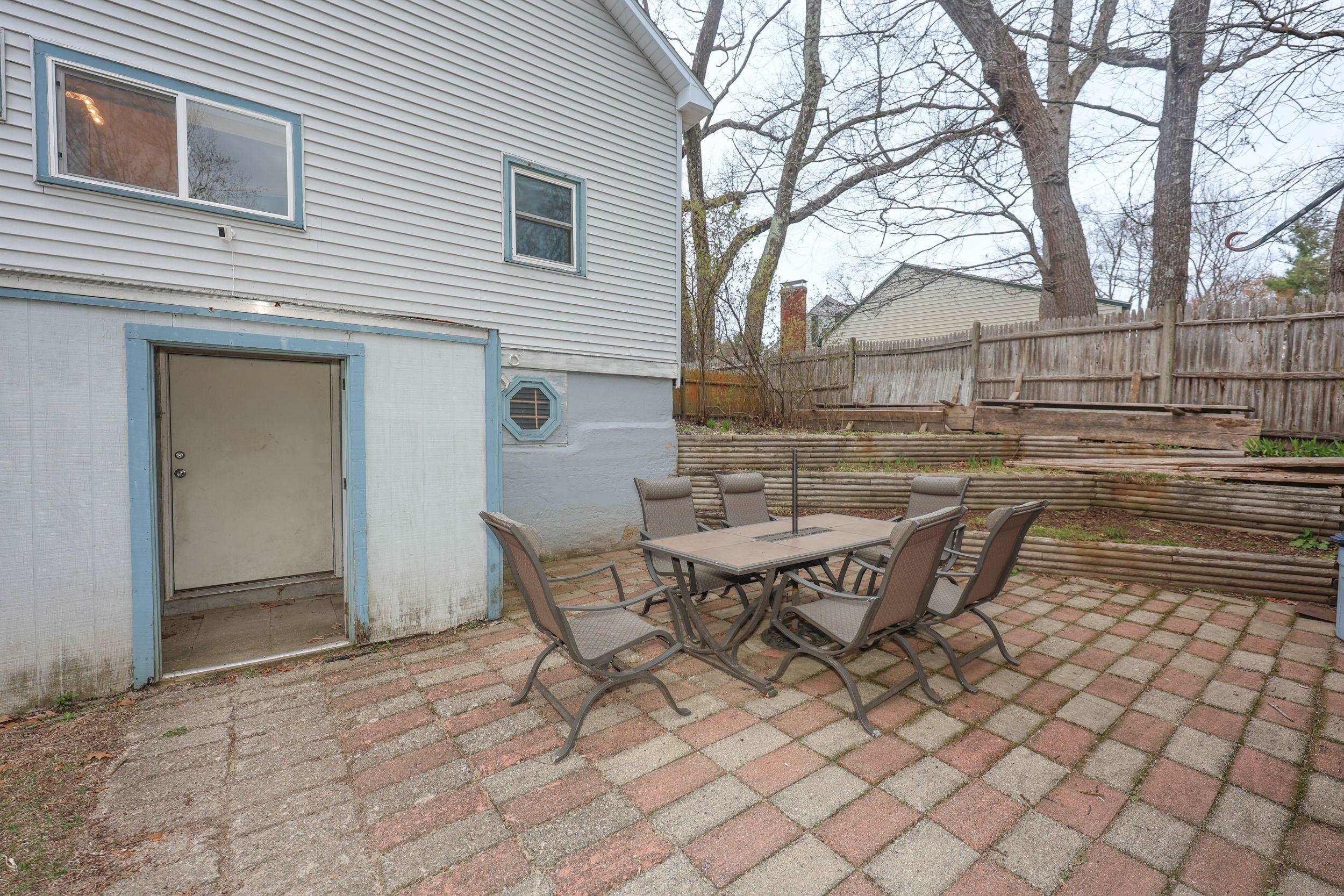 63 Saint Marie St, Manchester, NH 03102