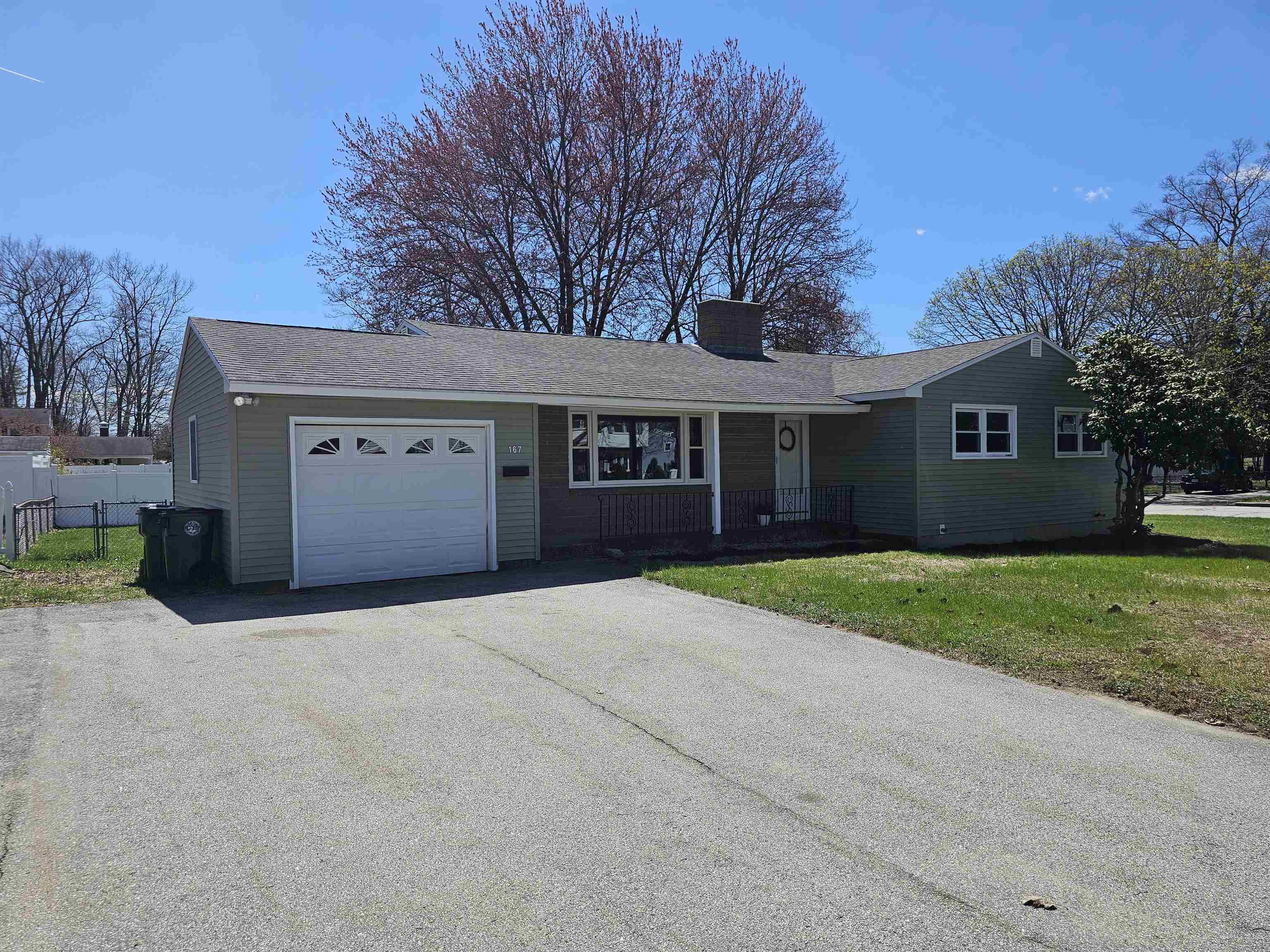 167 Alexander Dr, Manchester, NH 03109