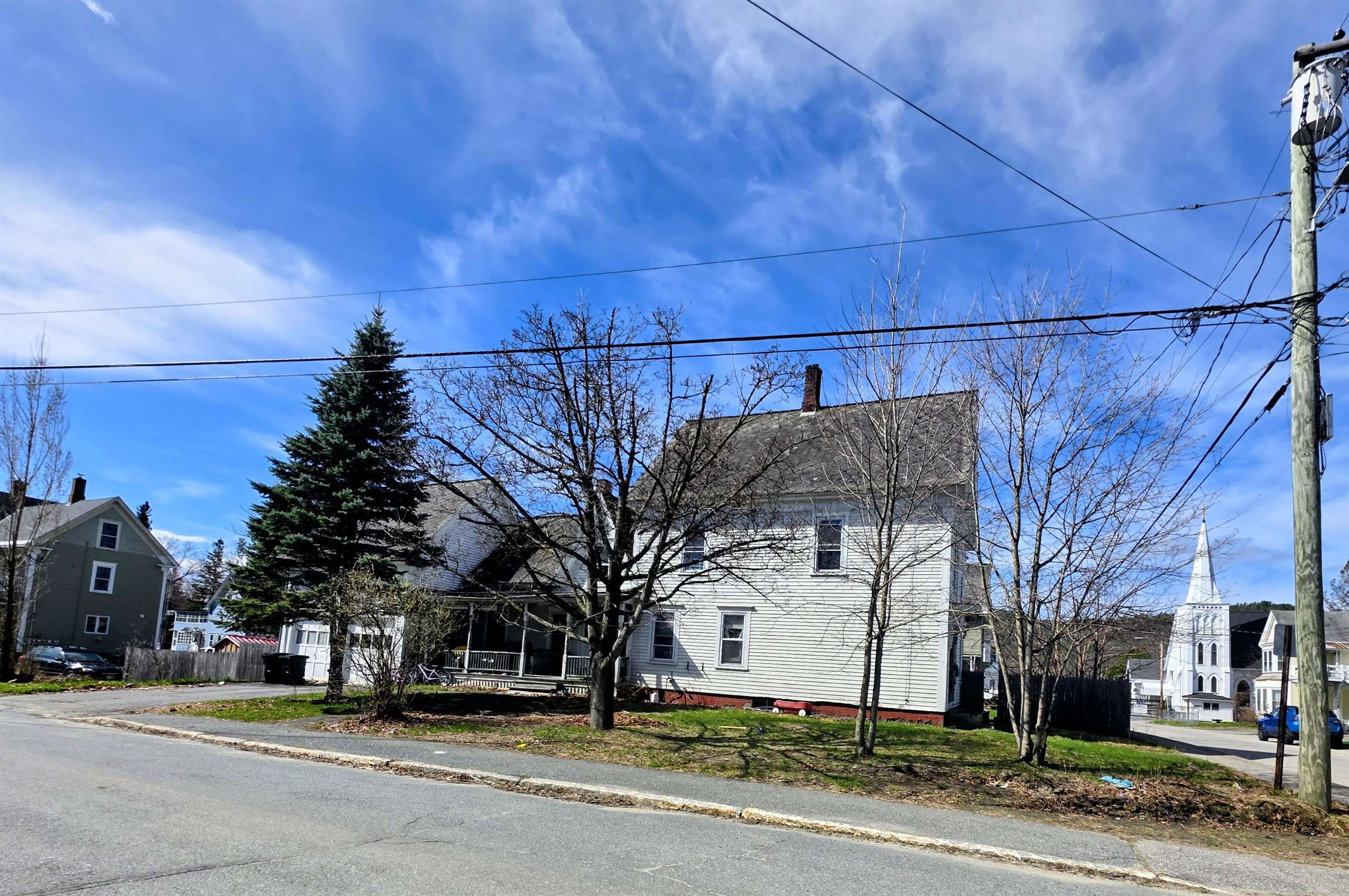 10 Pine St, Haverhill, NH 03785