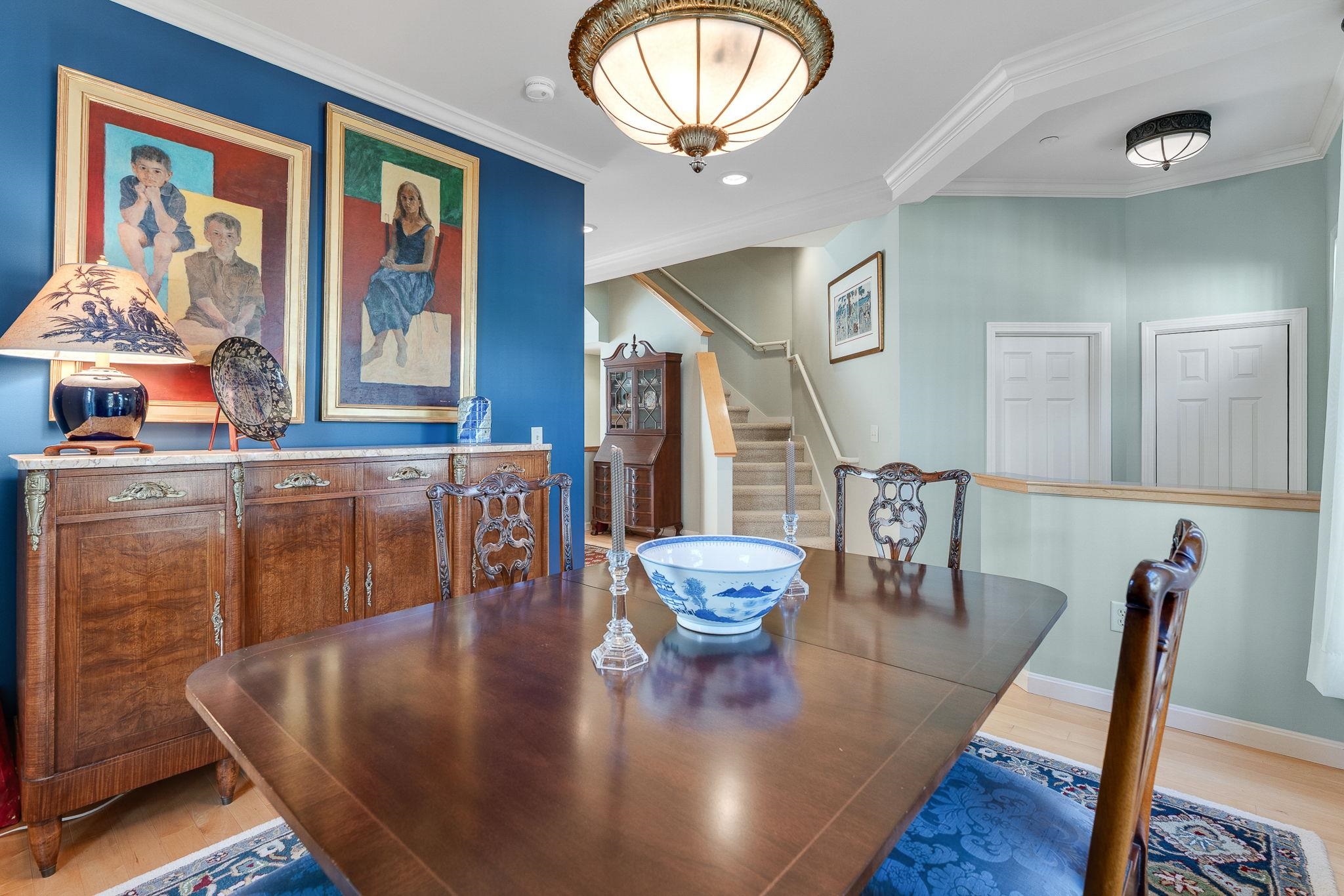 31 Forest Edge Dr, Hanover, NH 03755