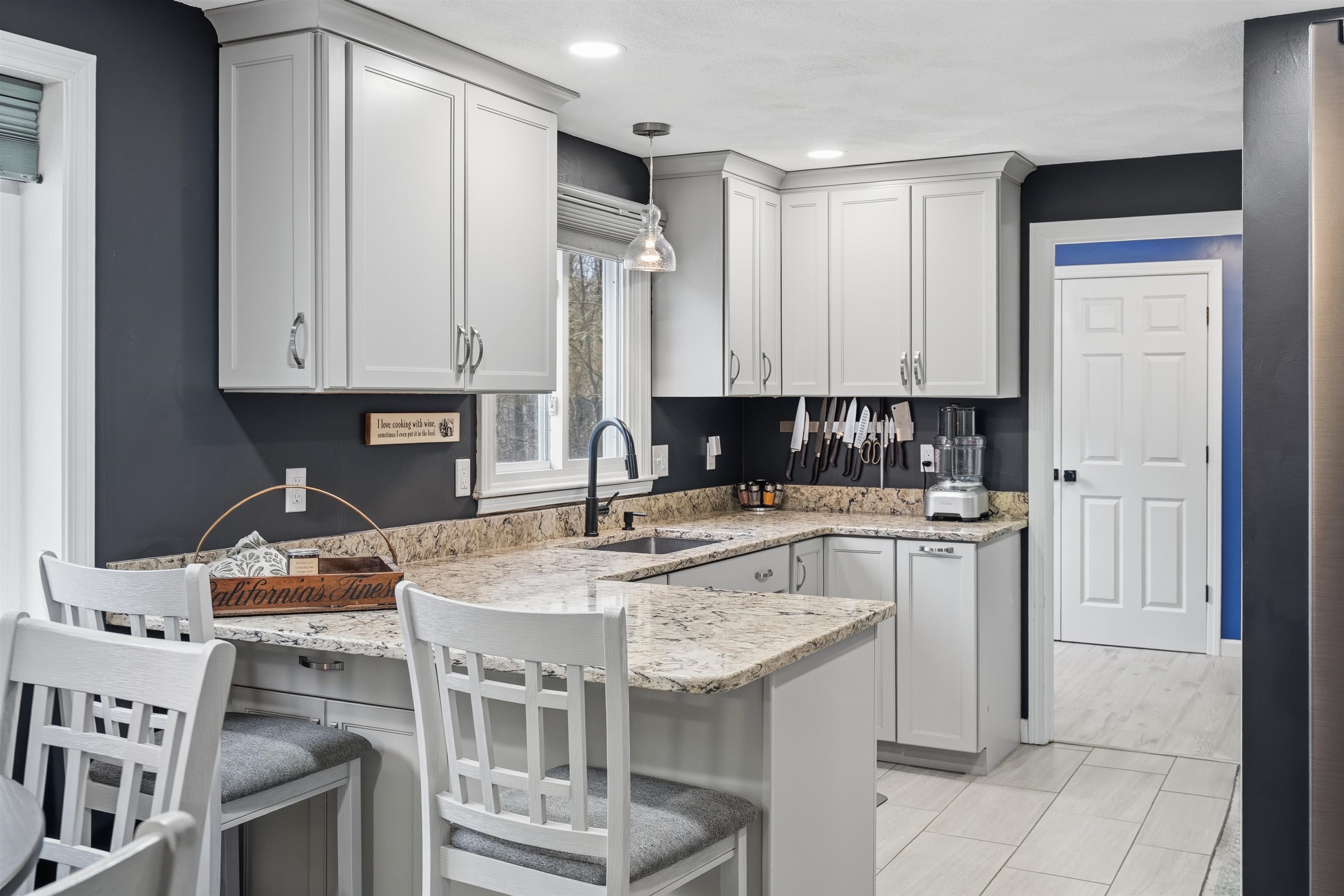35 Shannon Rd, Hampstead, NH 03841