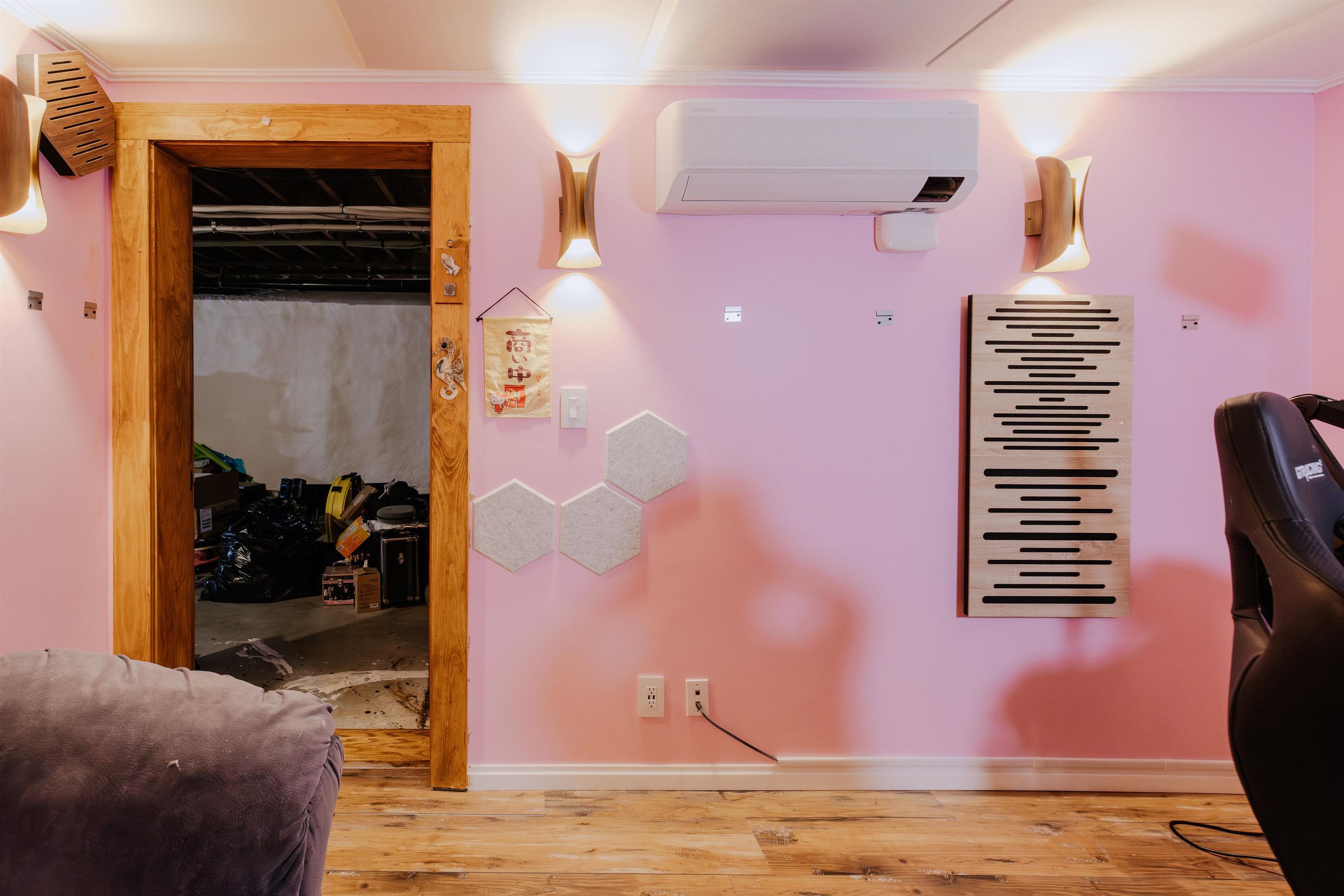 65 Glebe Rd, Chesterfield, NH 03462