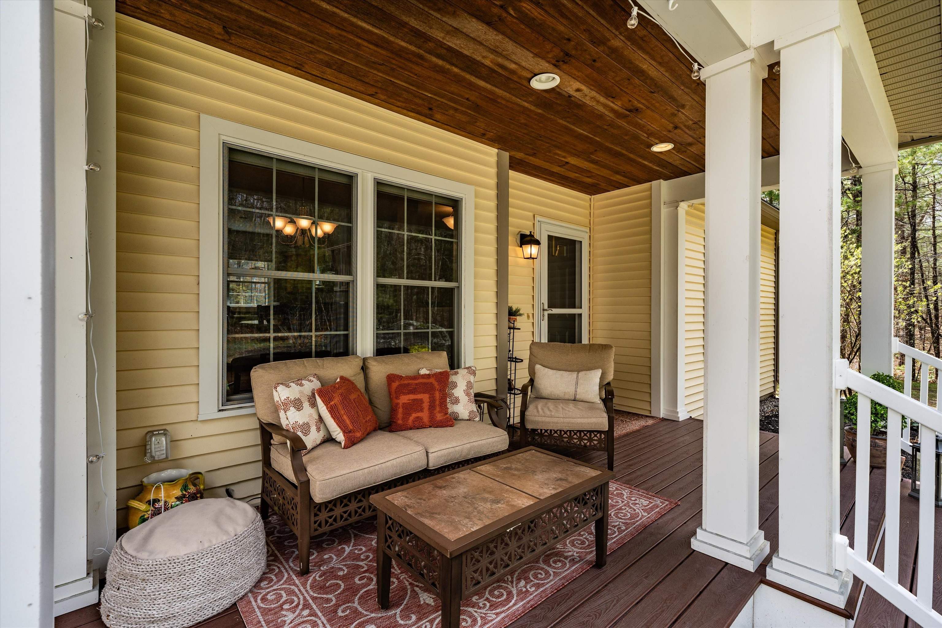 70 Greenmeadow Ln, Bedford, NH 03110