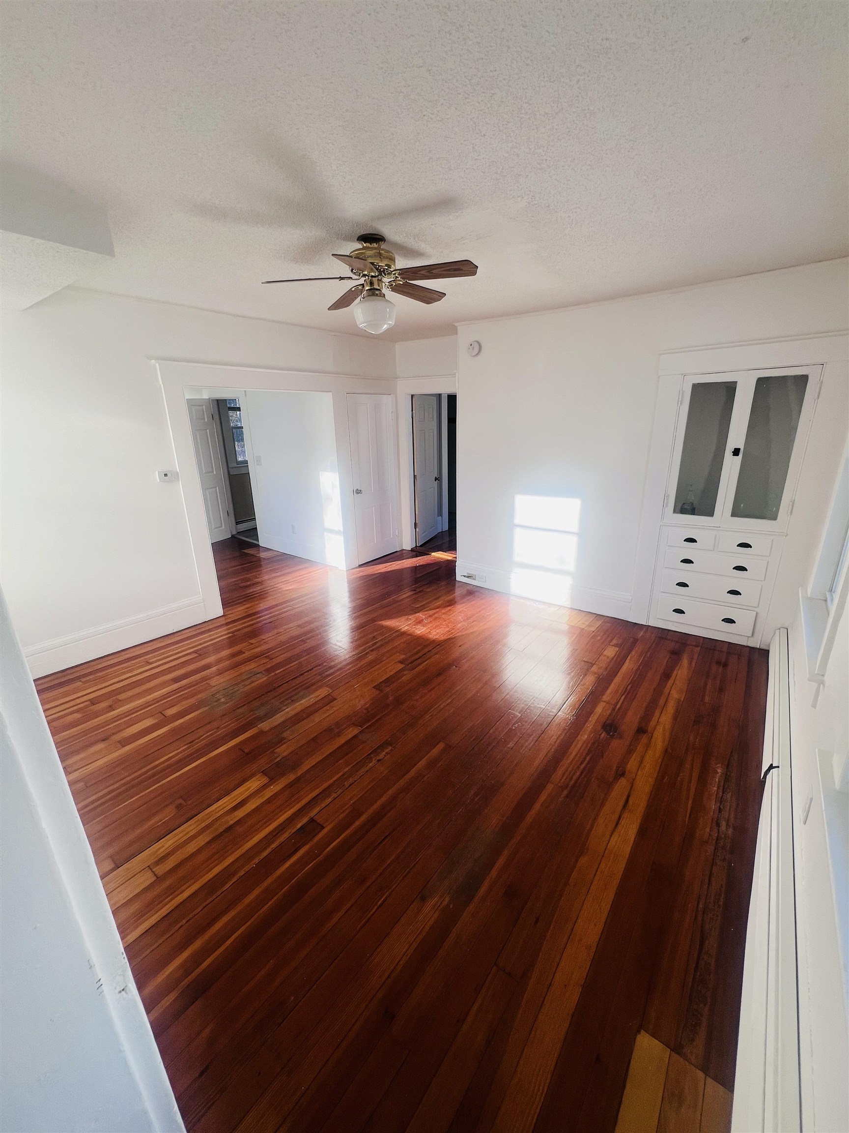 10 Green St, Nashua, NH 03064