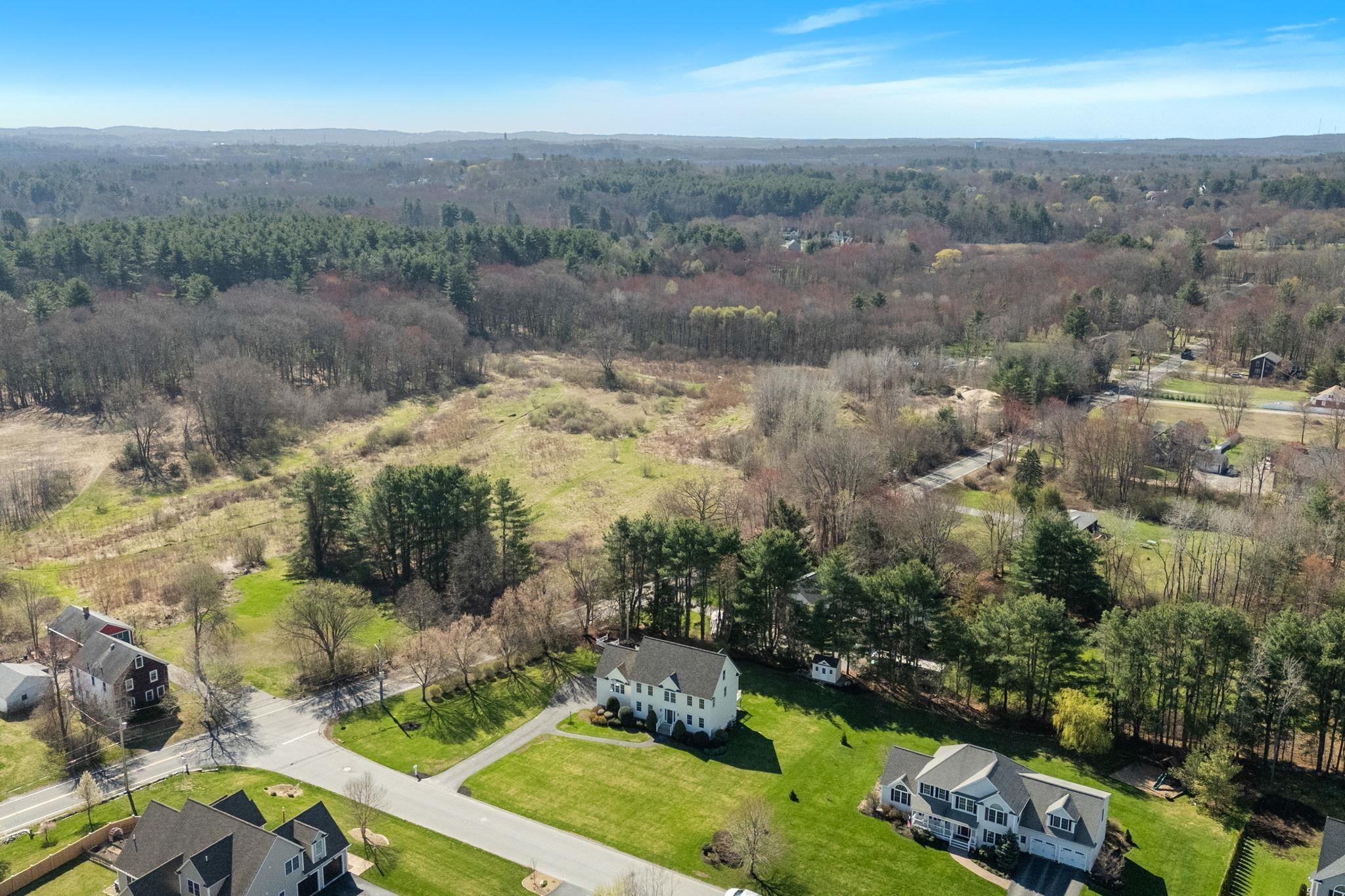 1 Silver Brook St, Salem, NH 03079